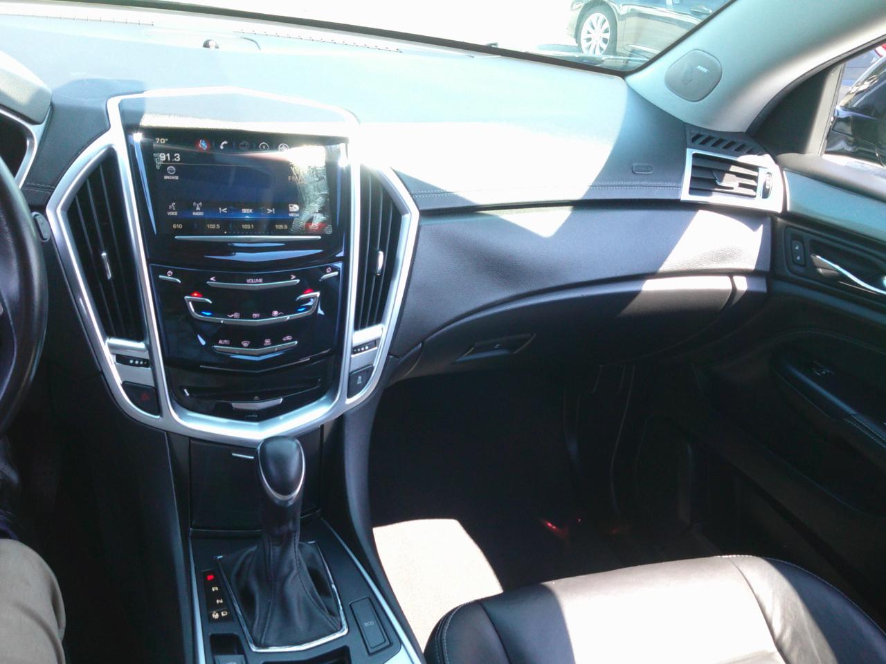 Cadillac SRX Standard FWD 2015
