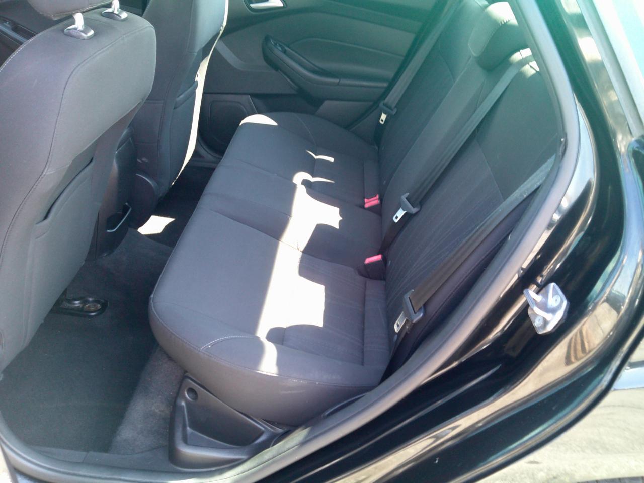 Ford Focus SE Sedan 2015