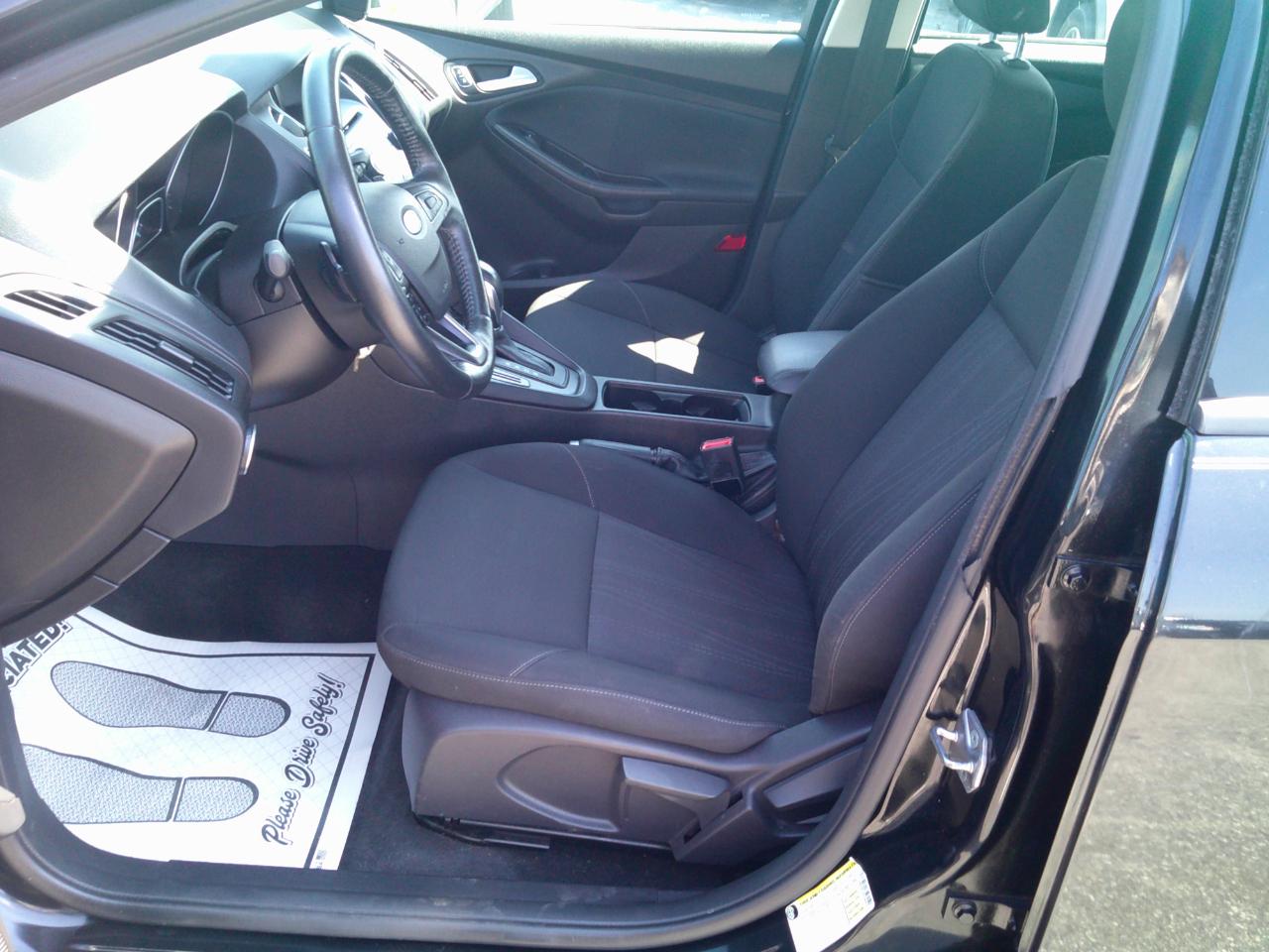 Ford Focus SE Sedan 2015