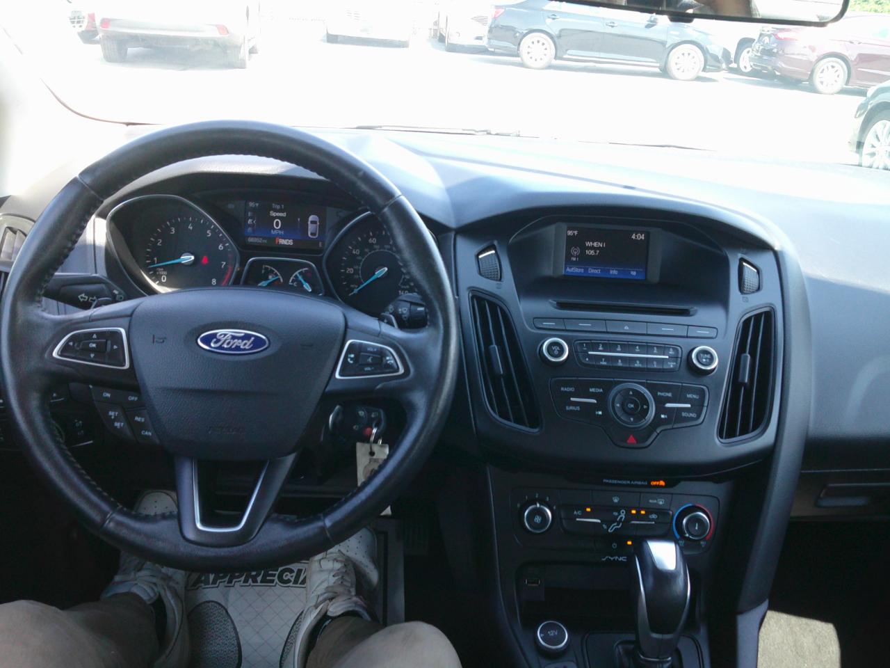 Ford Focus SE Sedan 2015