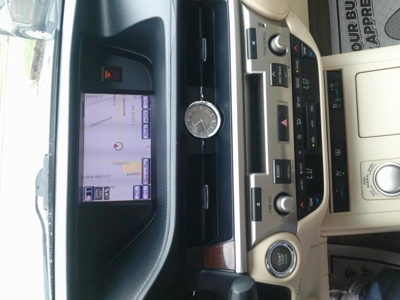 Lexus ES 350 Sedan 2013