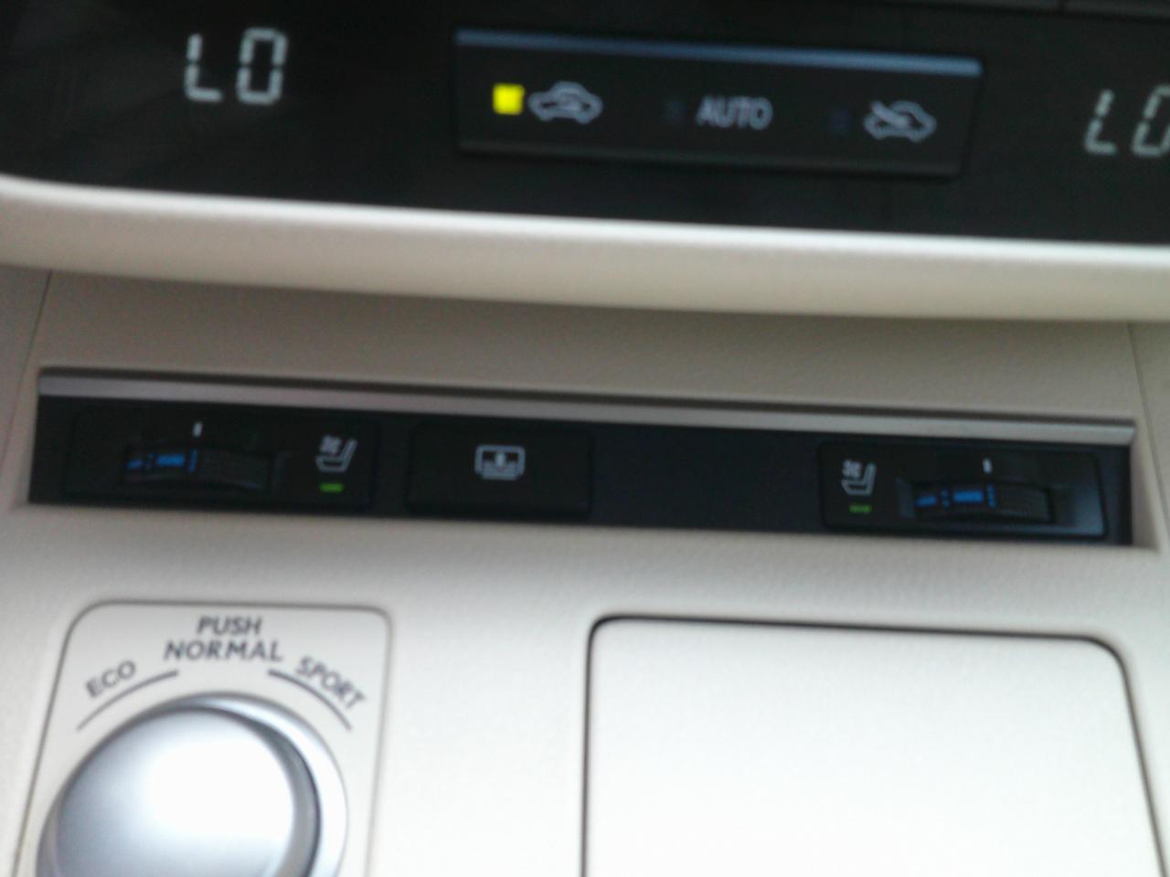 Lexus ES 350 Sedan 2013