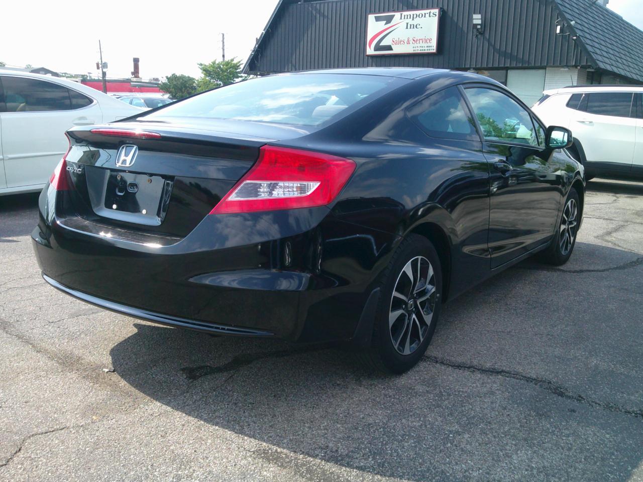 Honda Civic EX Coupe 5-Speed AT 2013