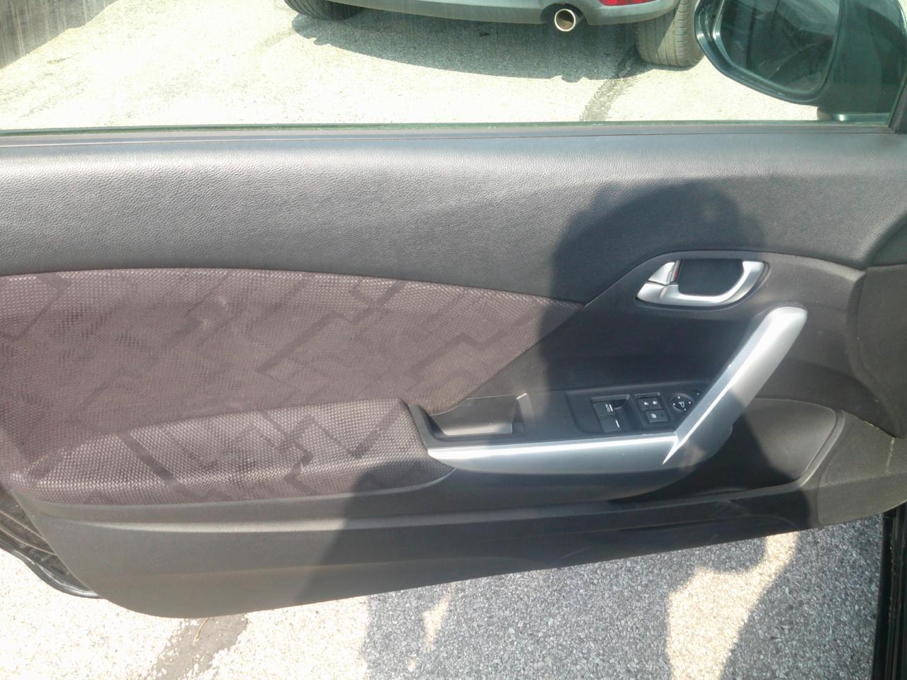 Honda Civic EX Coupe 5-Speed AT 2013