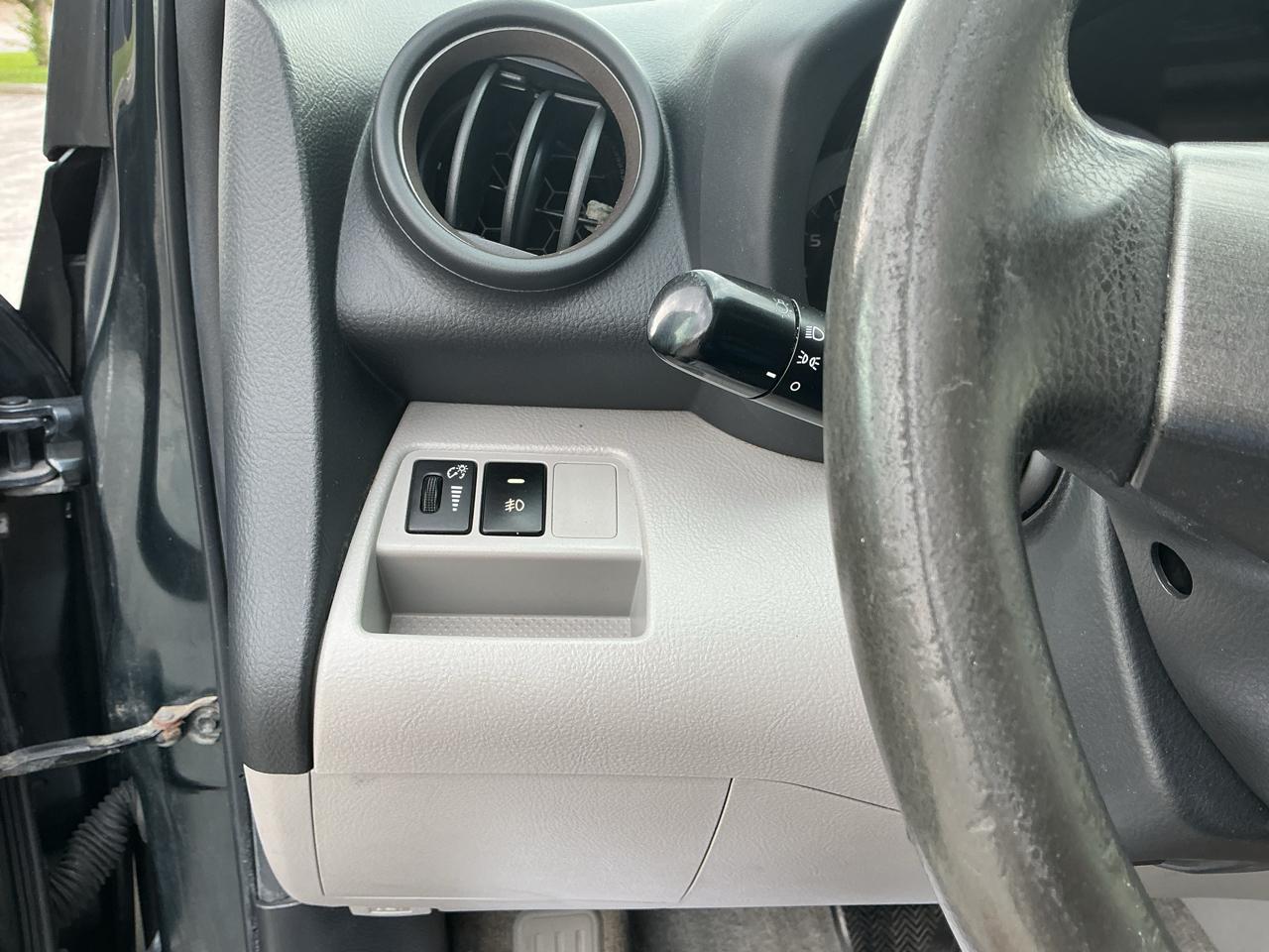 Toyota RAV4 Base I4 4WD 2010