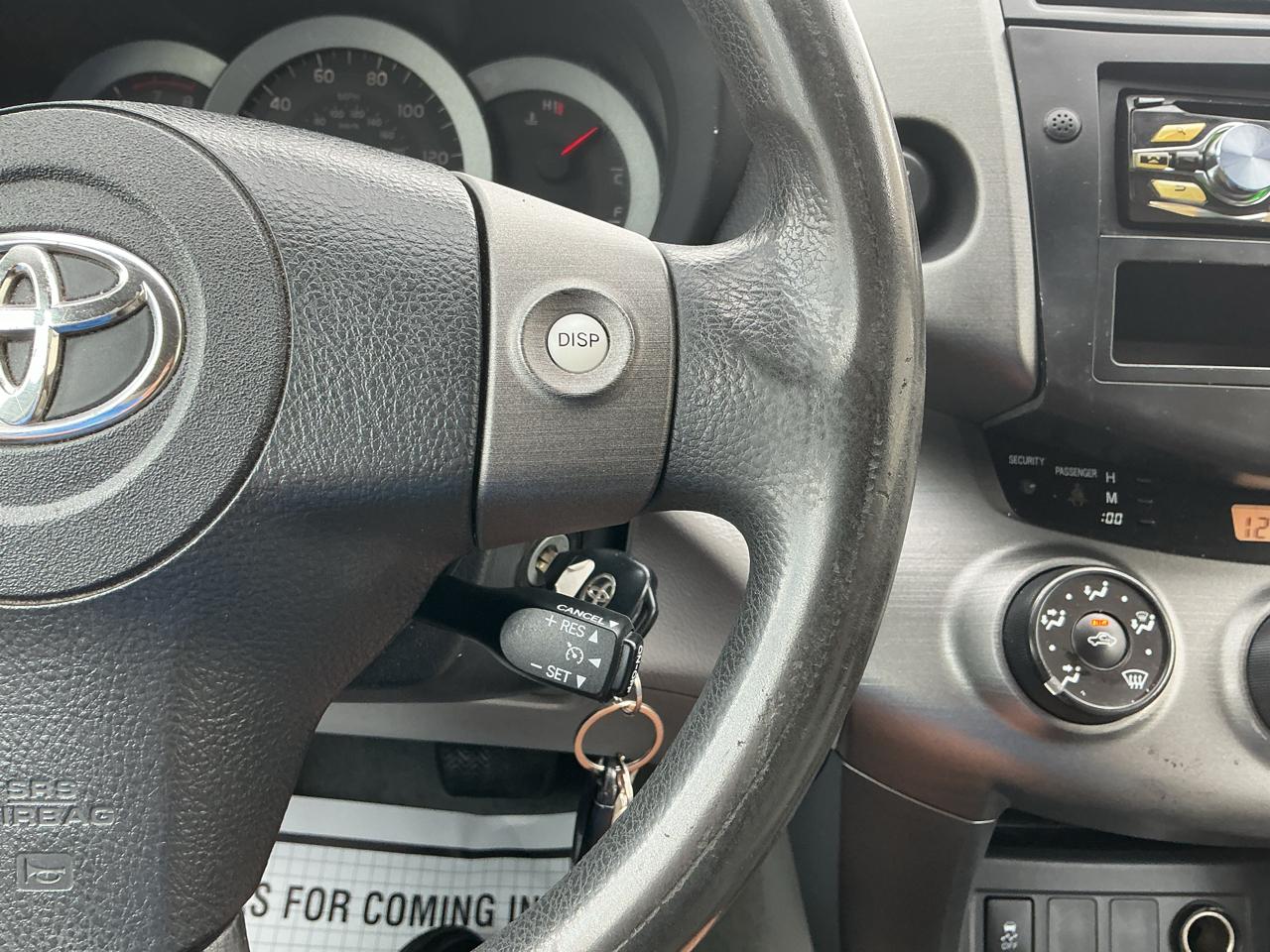 Toyota RAV4 Base I4 4WD 2010