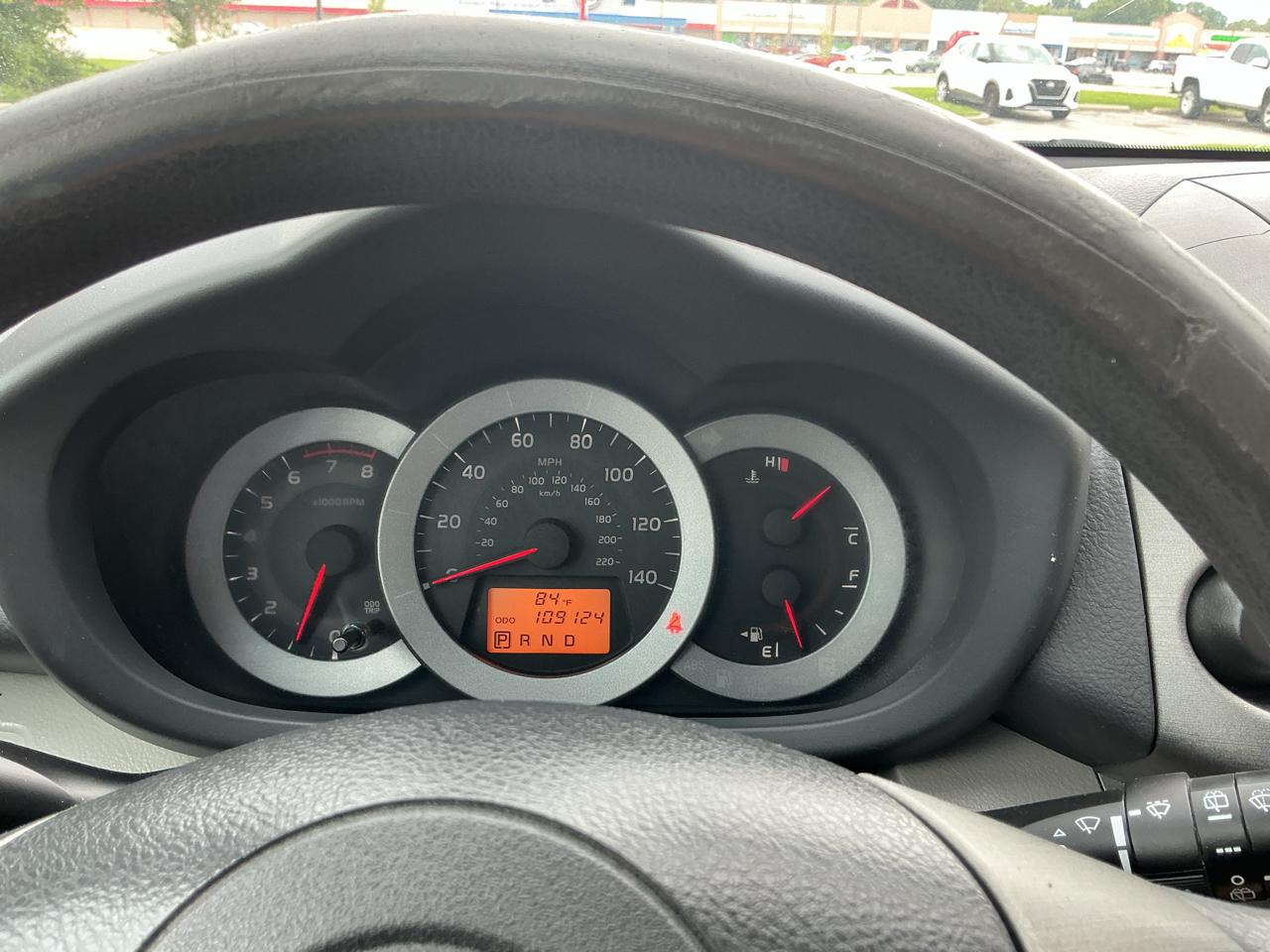 Toyota RAV4 Base I4 4WD 2010