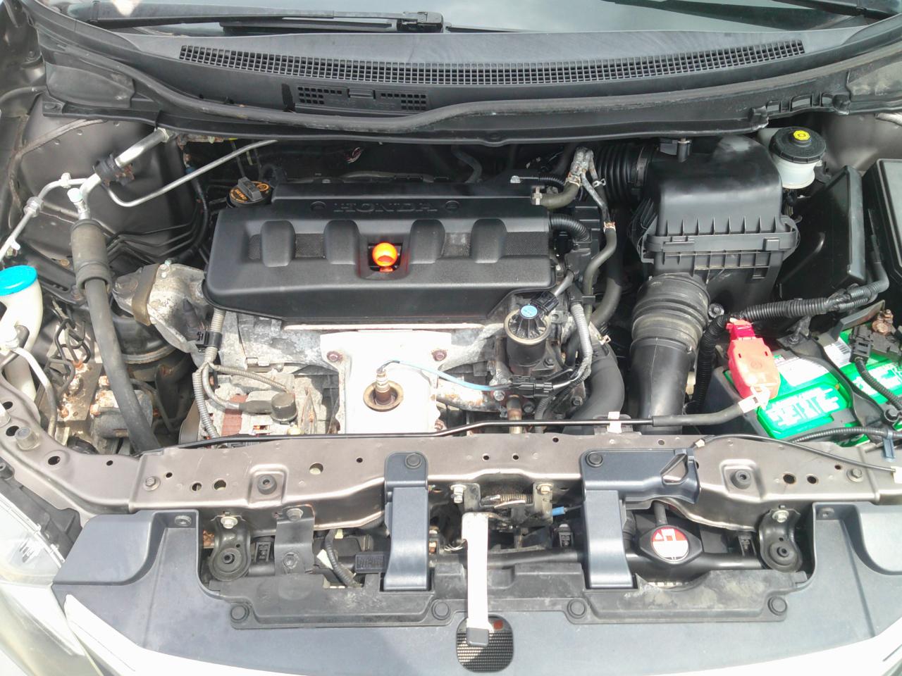 Honda Civic LX Sedan 5-Speed AT 2012