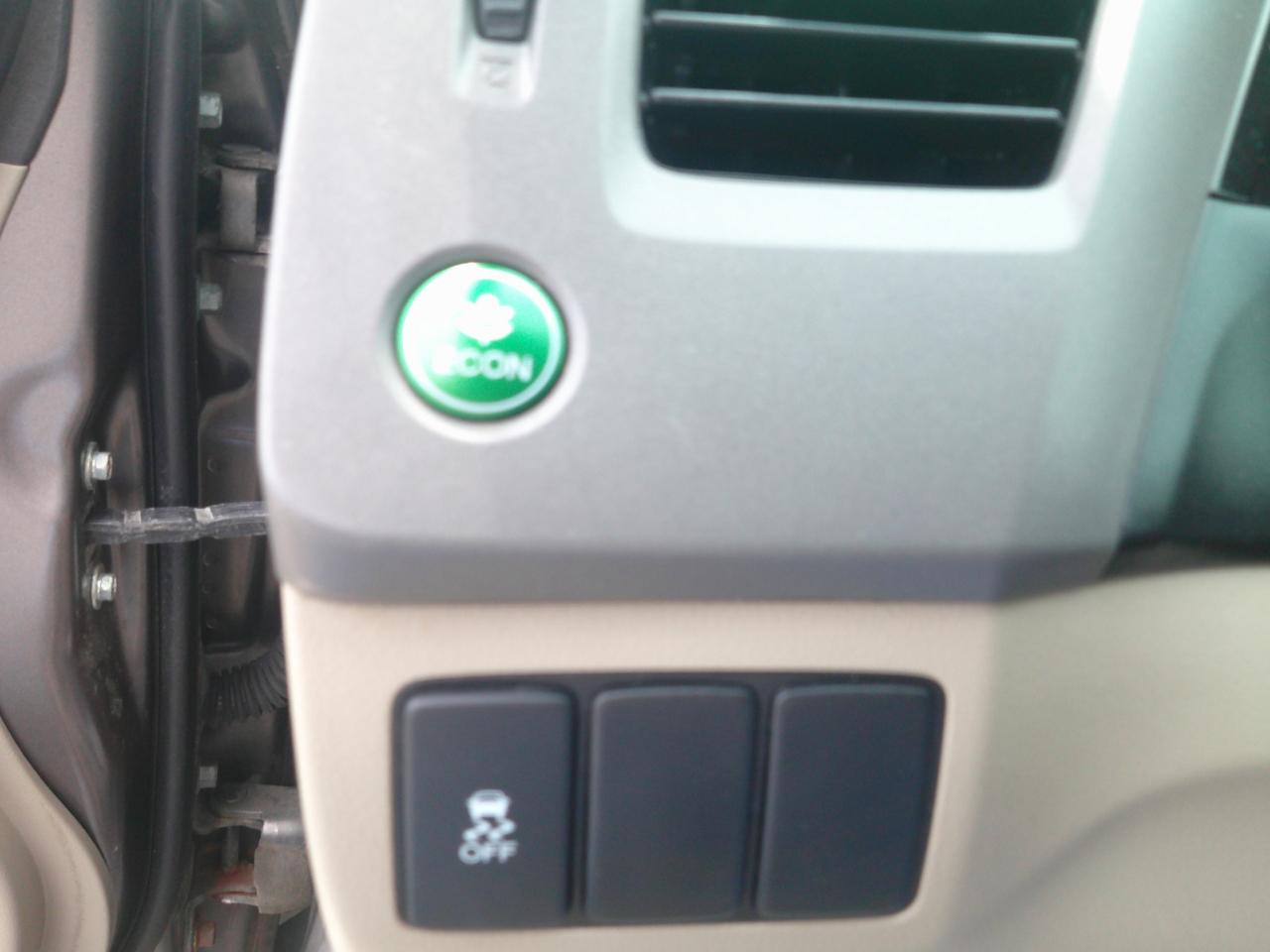 Honda Civic LX Sedan 5-Speed AT 2012