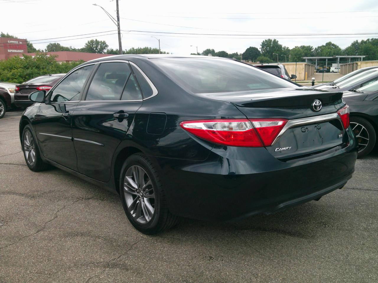 Toyota Camry SE 2015