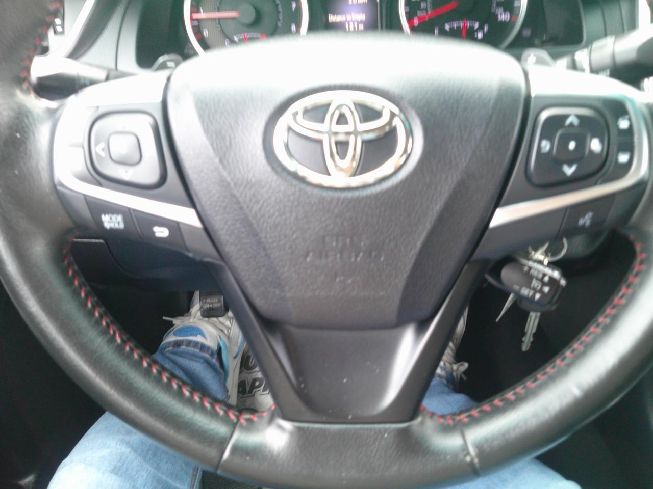 Toyota Camry SE 2015