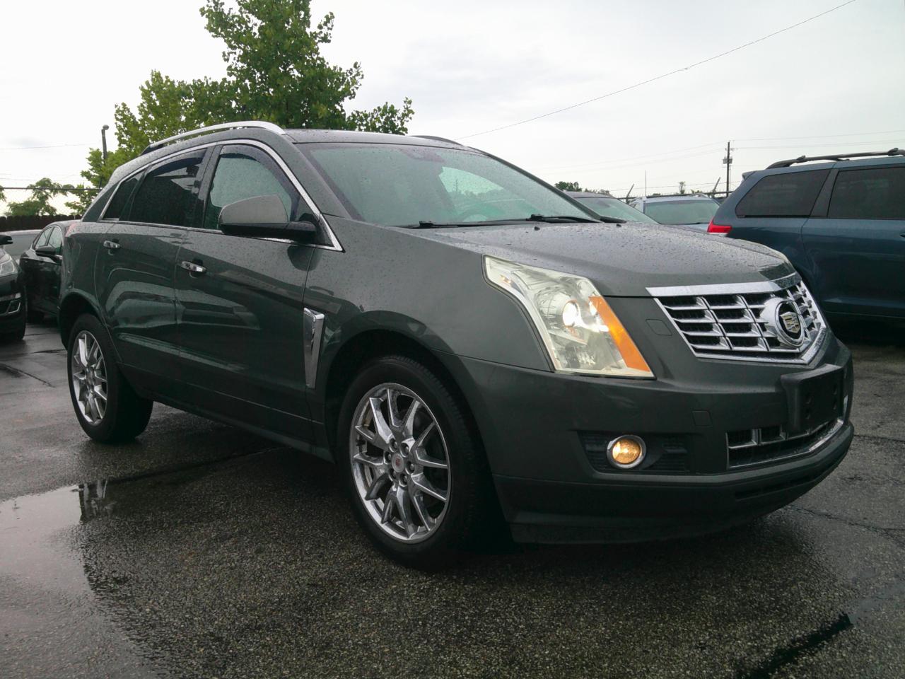 Cadillac SRX AWD Performance Collection 2013