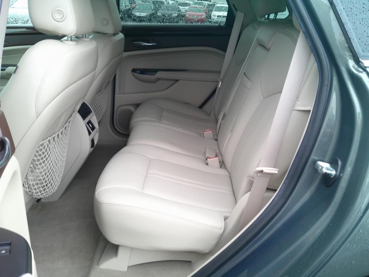 Cadillac SRX AWD Performance Collection 2013