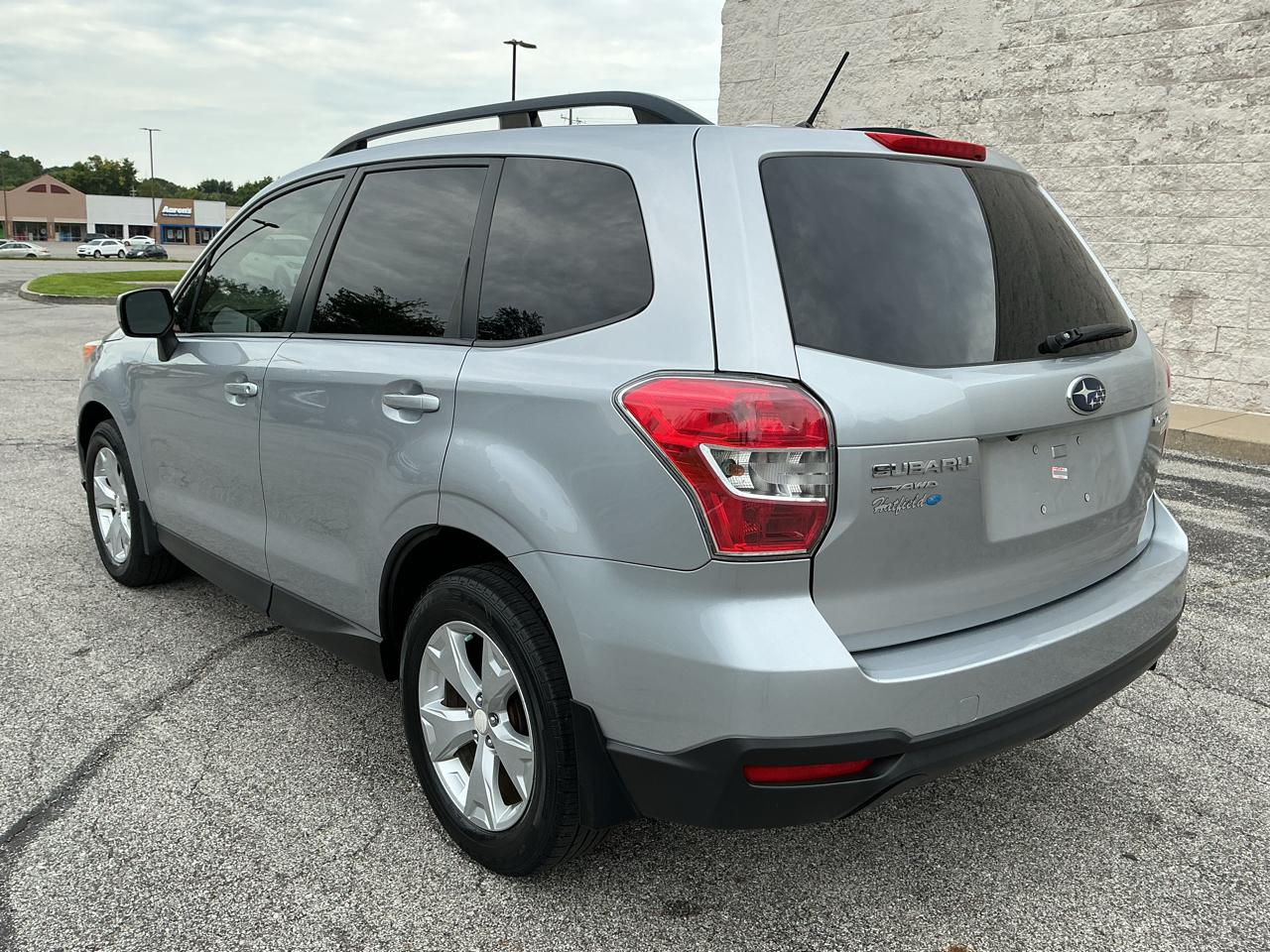 Subaru Forester 2.5i Premium 2015