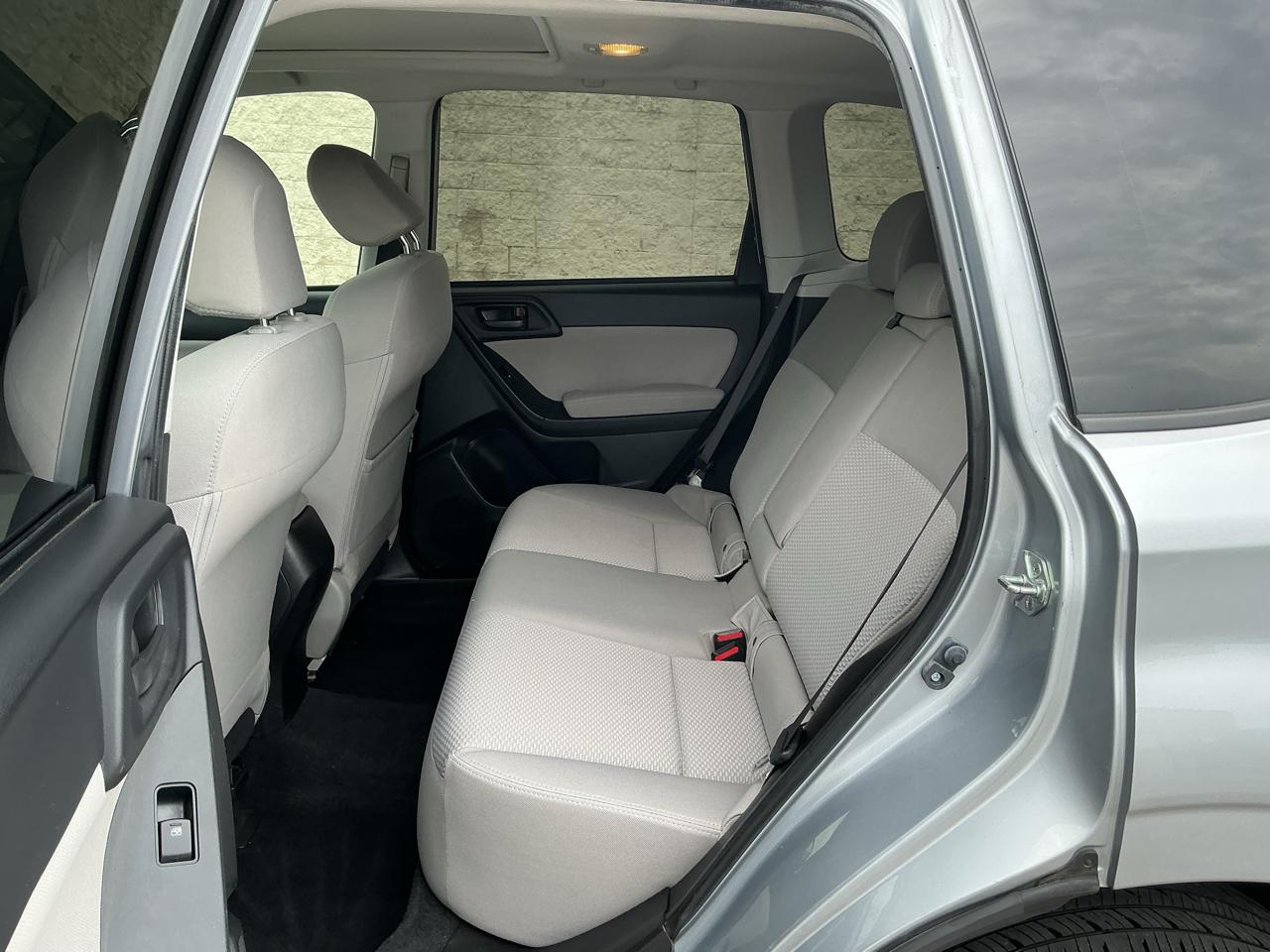 Subaru Forester 2.5i Premium 2015