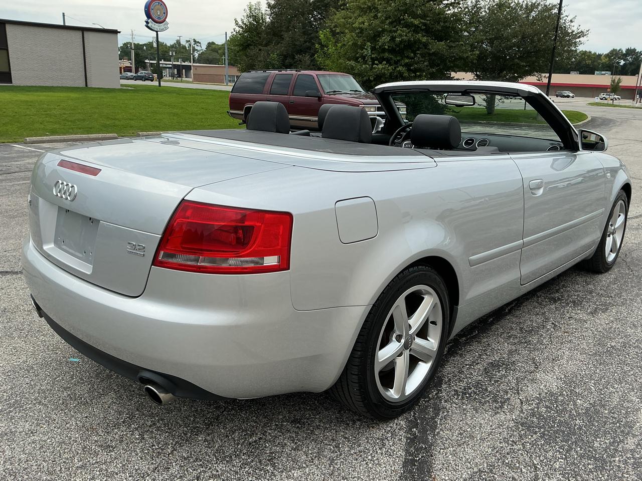 Audi A4 3.2 Cabriolet quattro with Tiptronic 2007