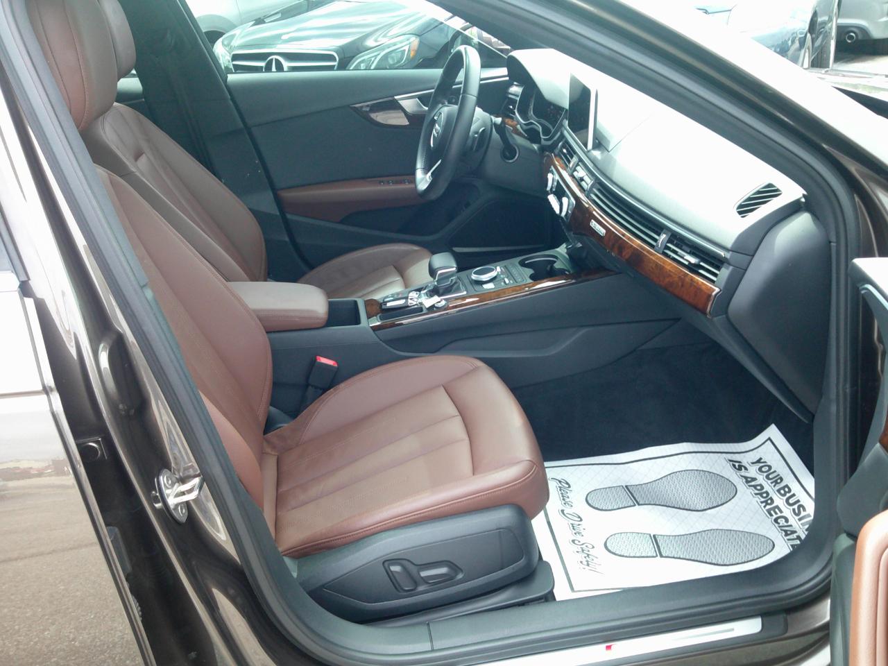 Audi A4 2.0T Premium Plus quattro Sedan 2017
