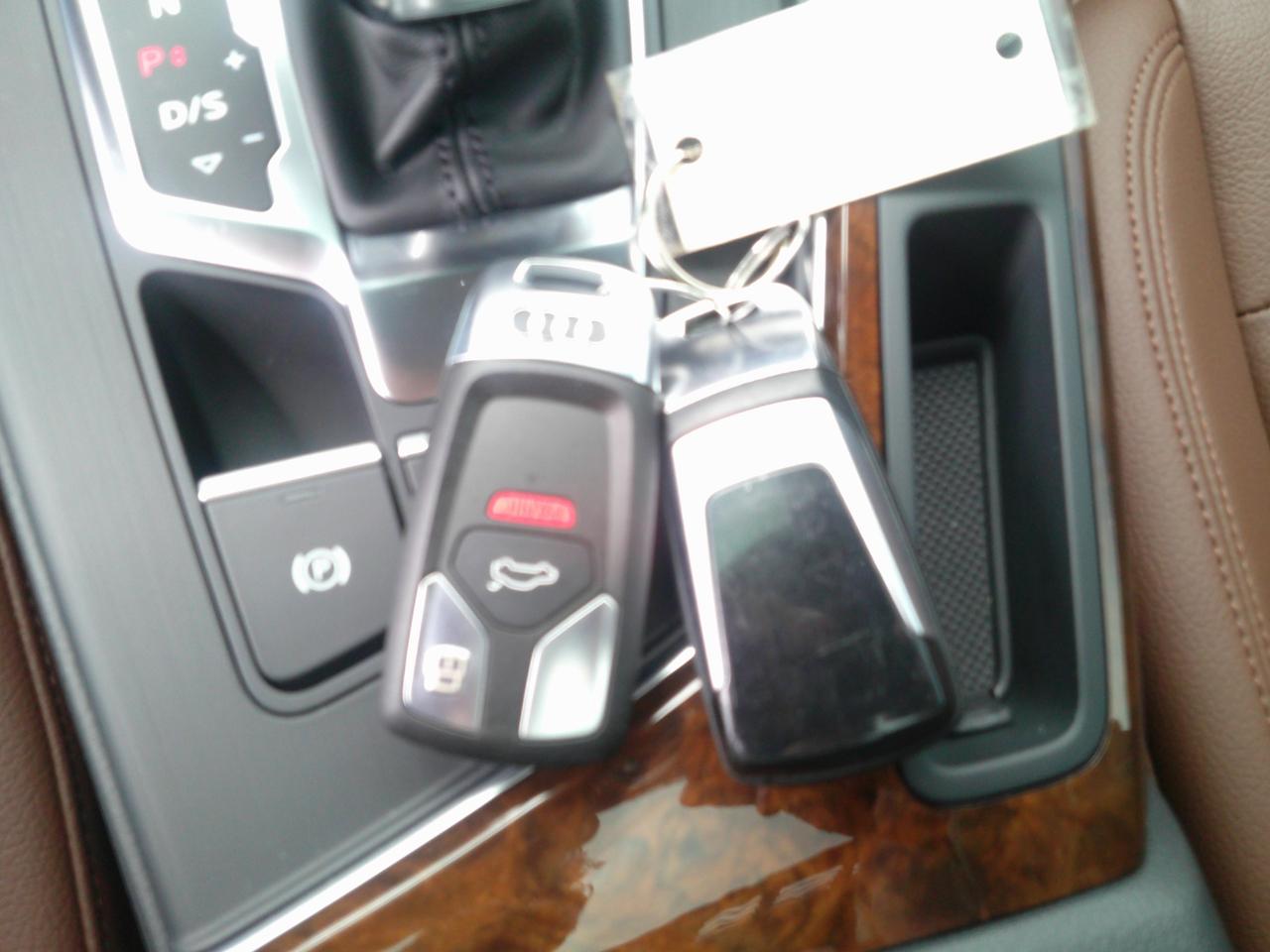 Audi A4 2.0T Premium Plus quattro Sedan 2017