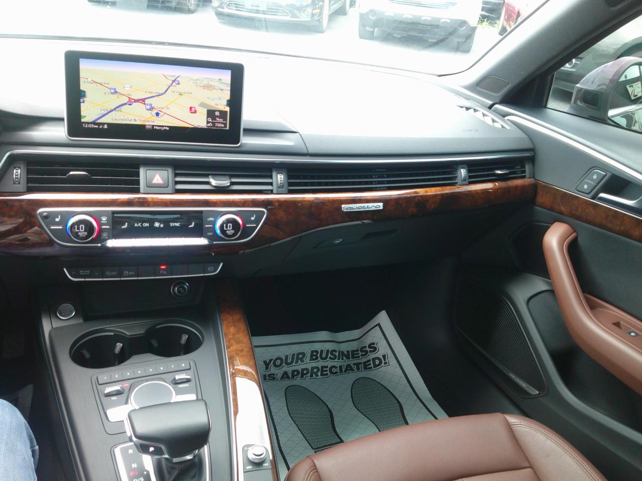 Audi A4 2.0T Premium Plus quattro Sedan 2017