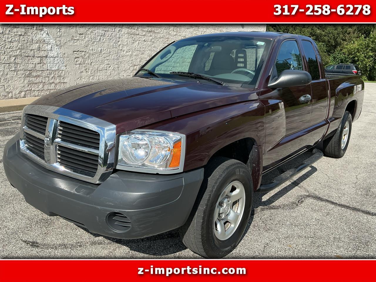 2005 Dodge Dakota ST Club Cab 4WD