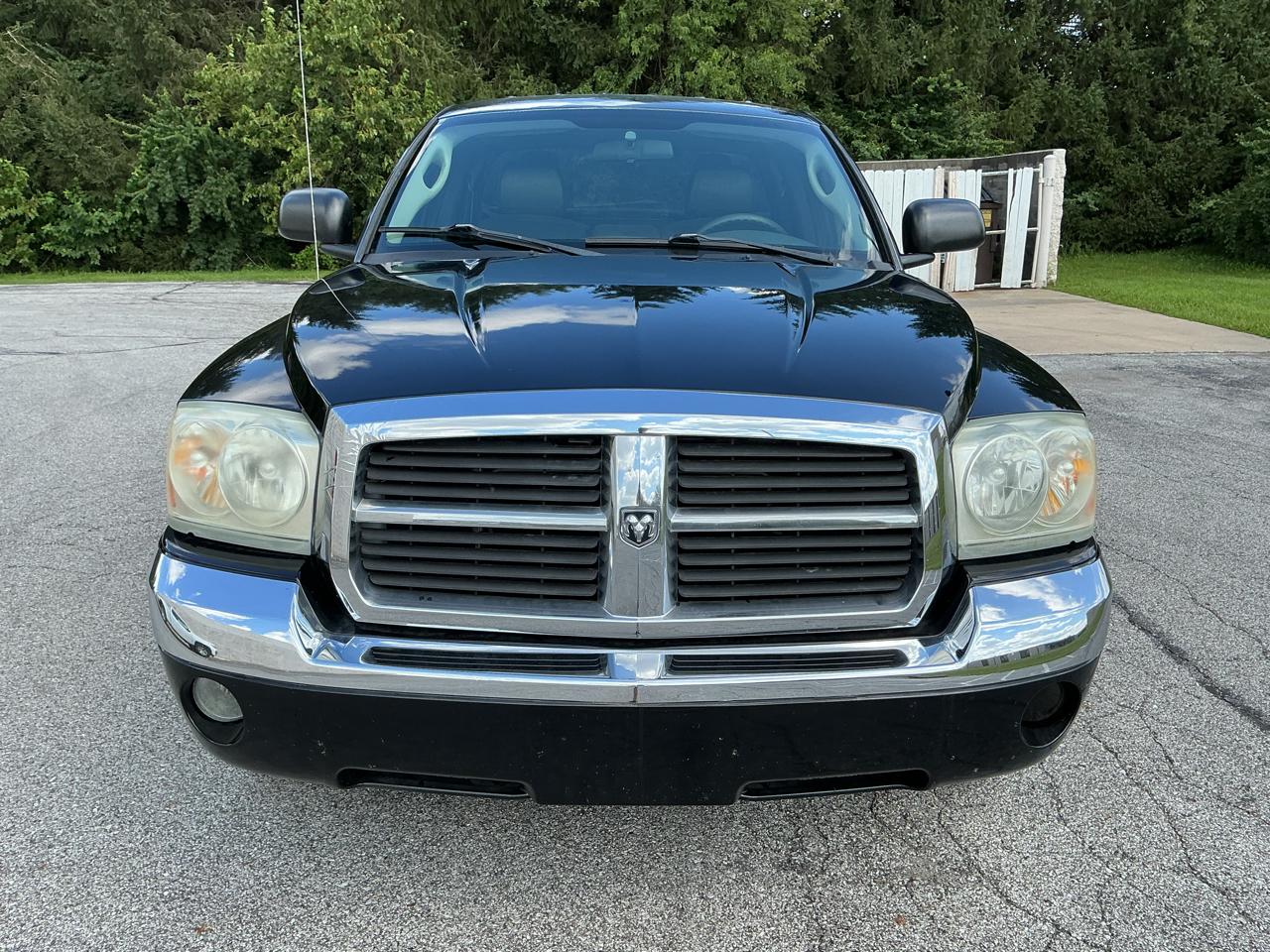 Dodge Dakota SLT Club Cab 4WD 2005