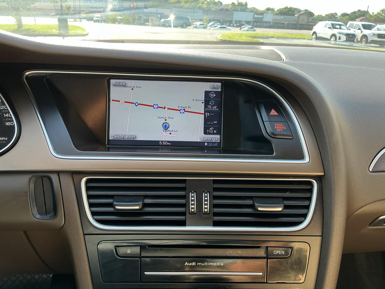 Audi A4 2.0T Sedan quattro Tiptronic 2014