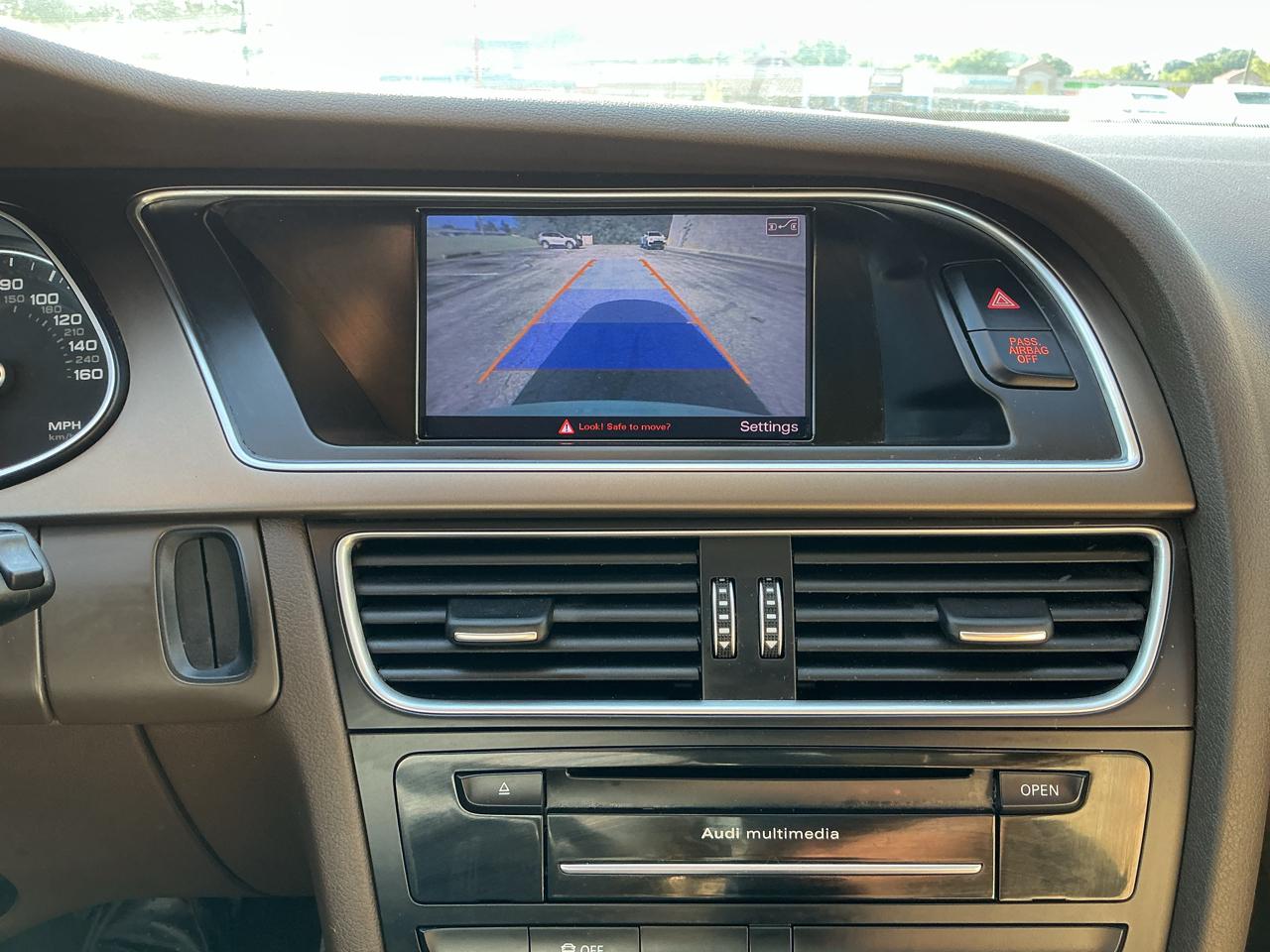 Audi A4 2.0T Sedan quattro Tiptronic 2014