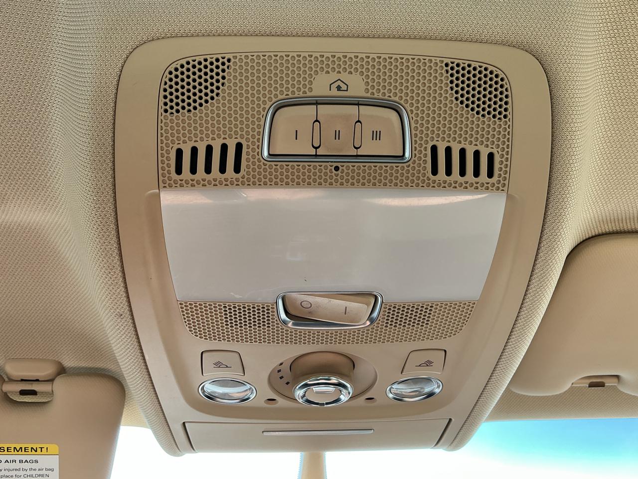 Audi A4 2.0T Sedan quattro Tiptronic 2014