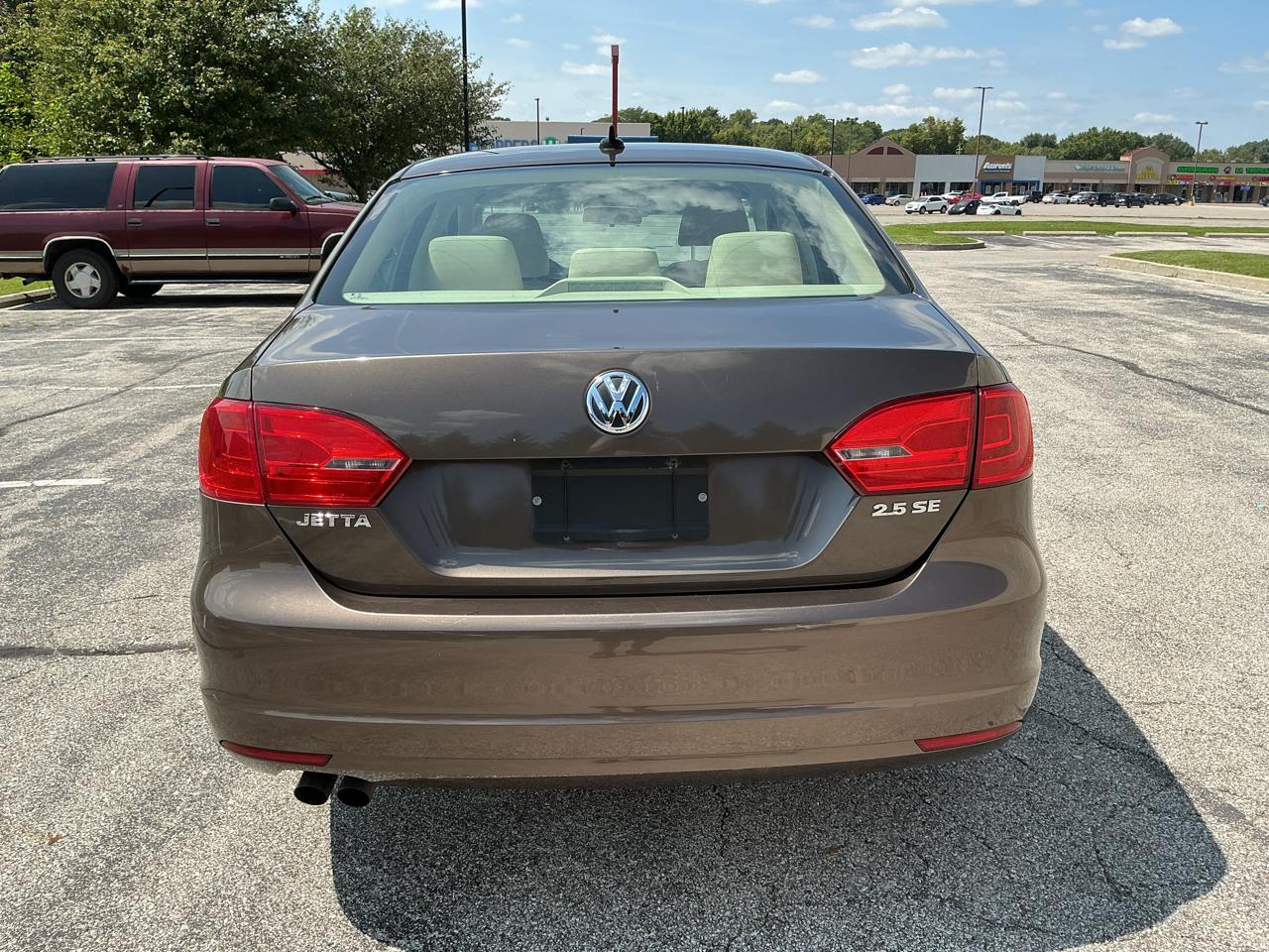 Volkswagen Jetta SE 2012