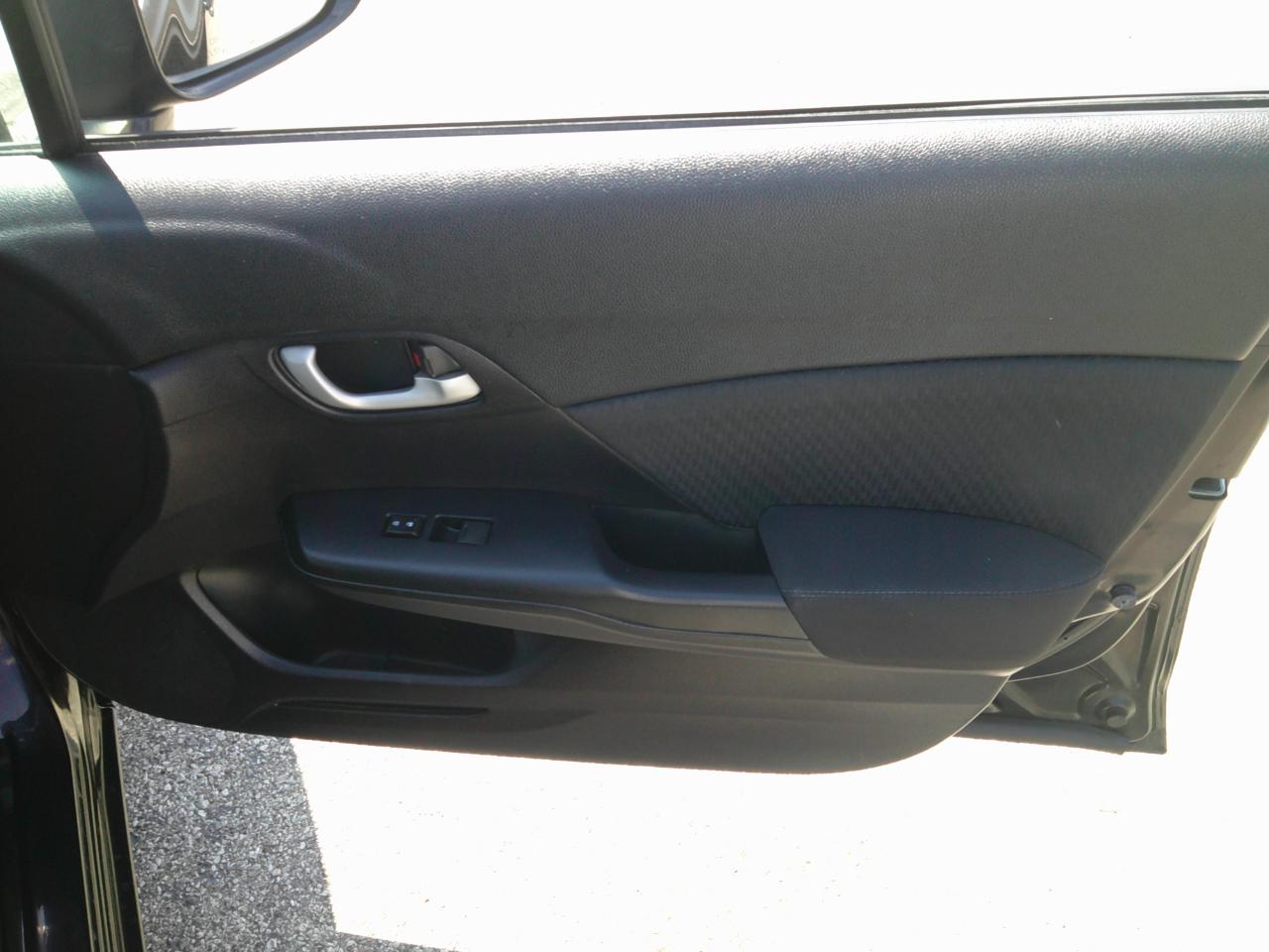 Honda Civic LX Sedan CVT 2015