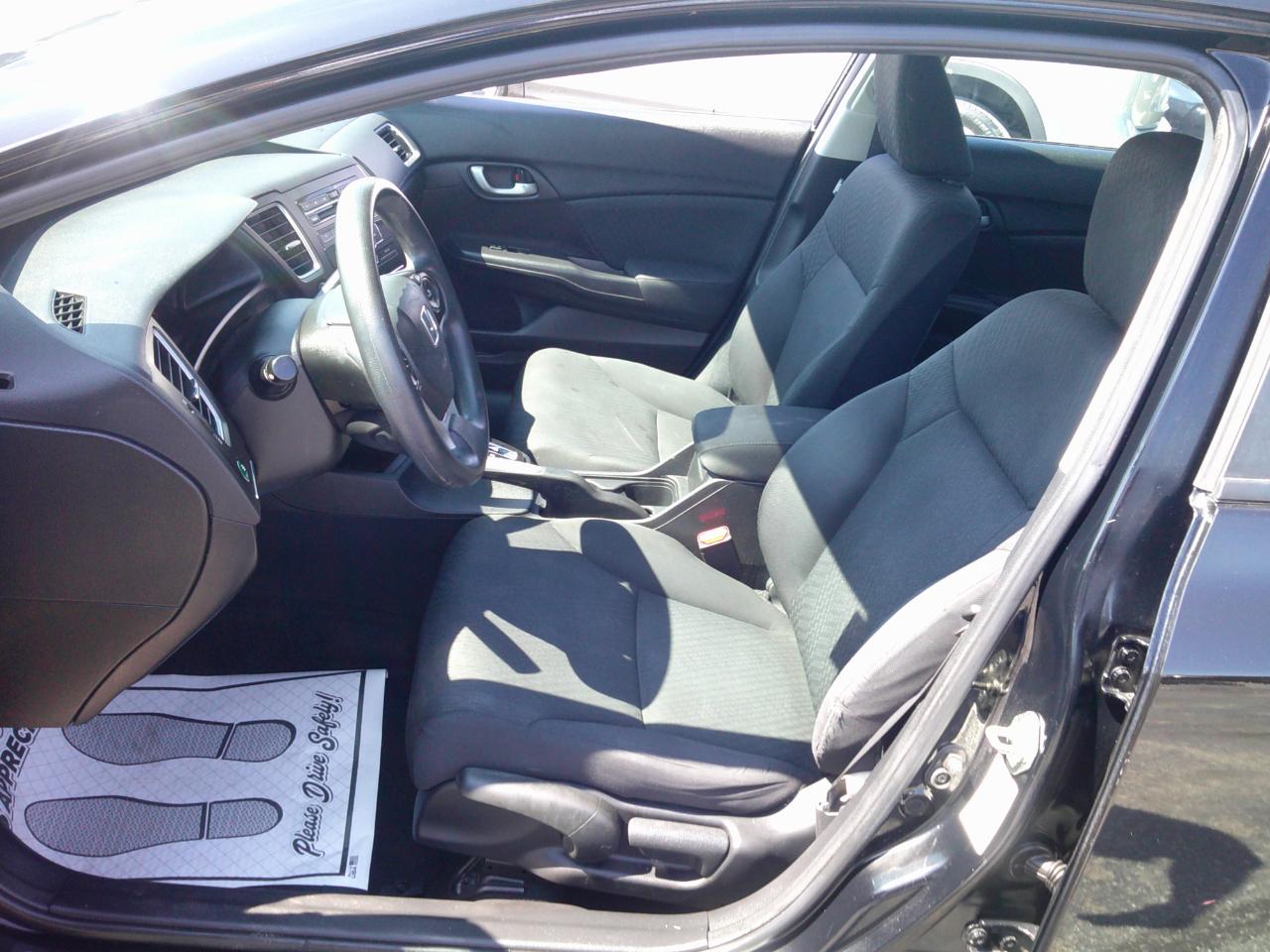 Honda Civic LX Sedan CVT 2015
