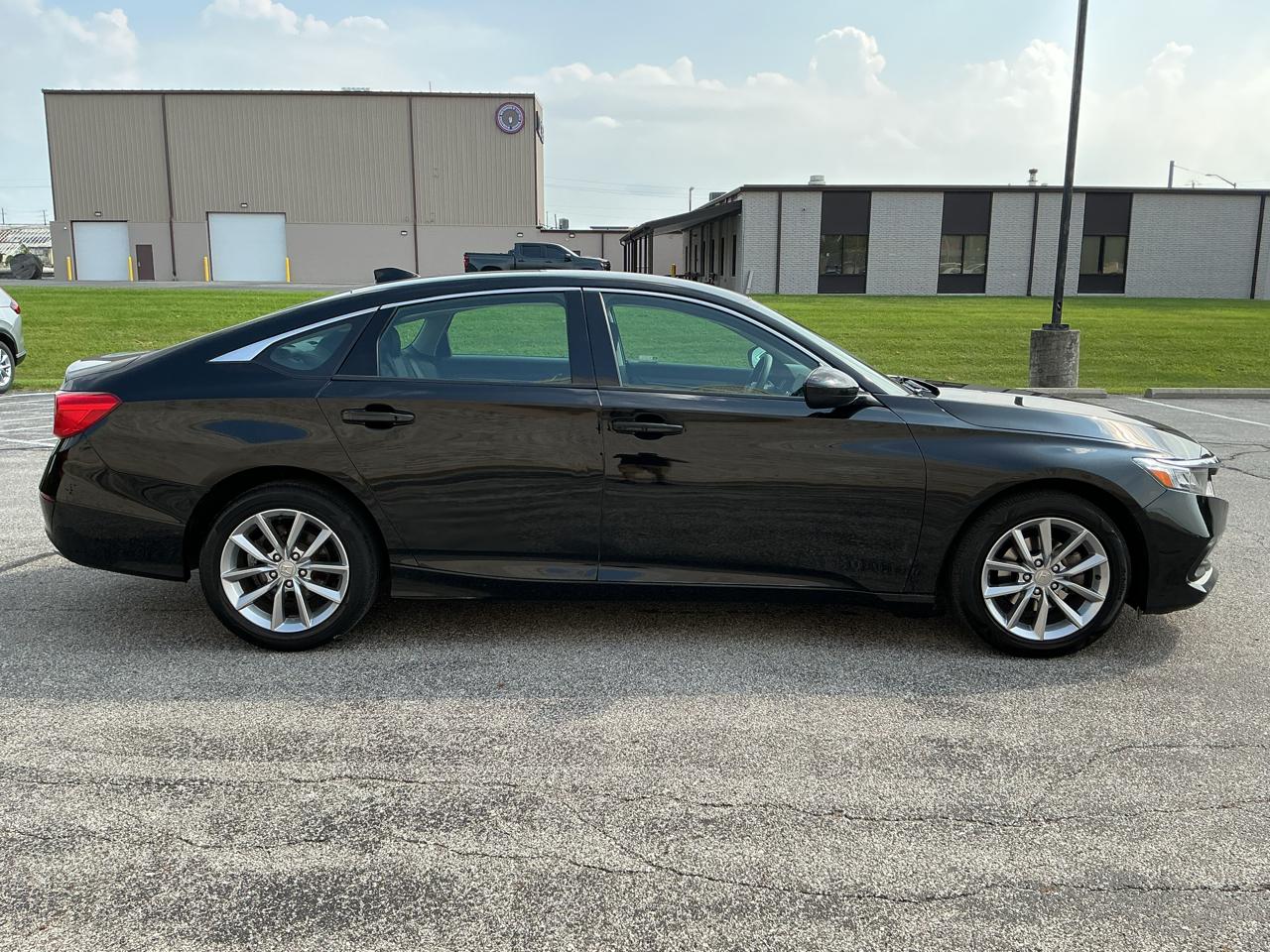 Honda Accord LX CVT 2022