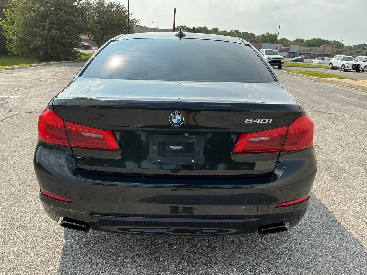 BMW 5-Series 540i 2018