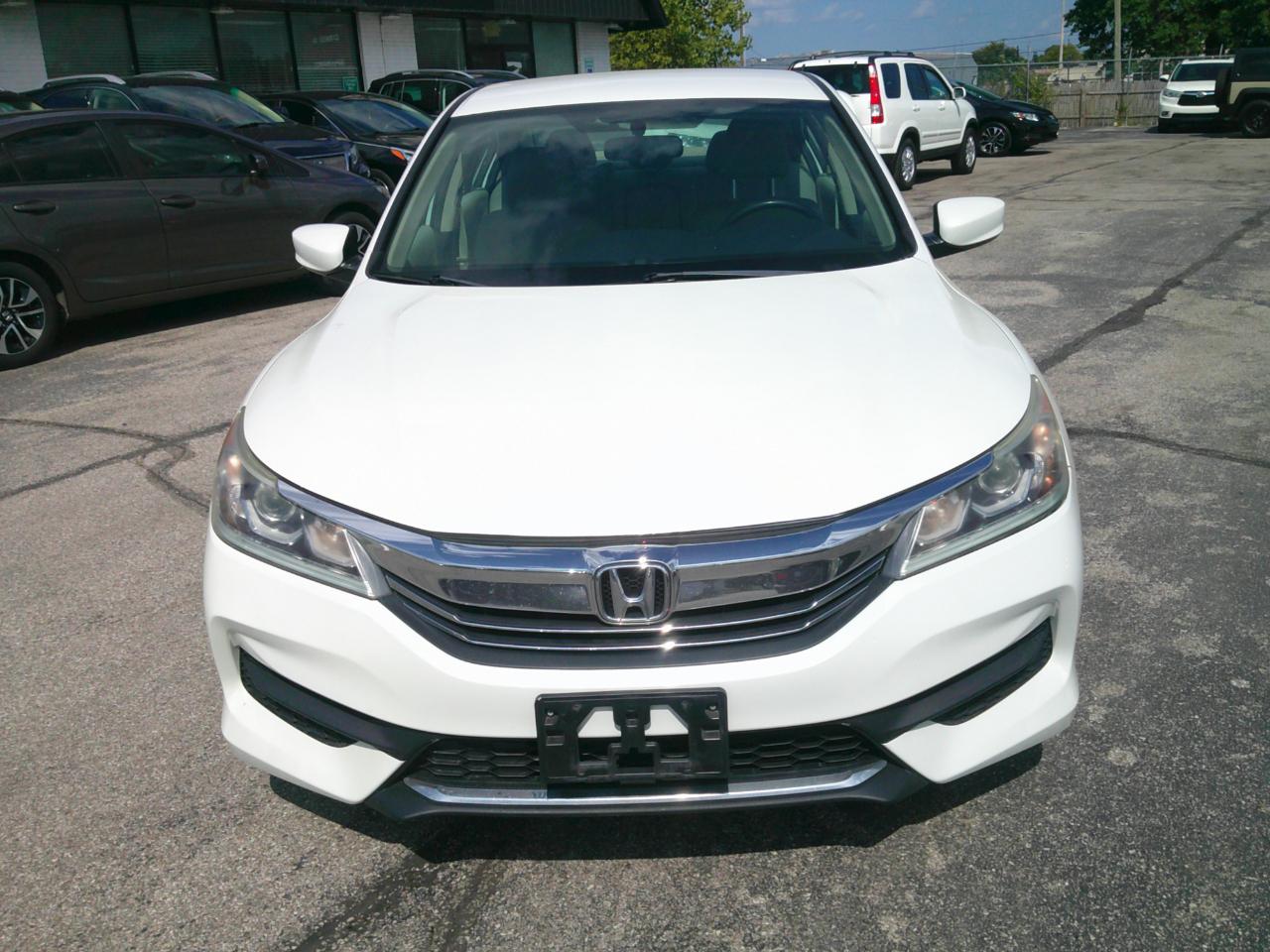 Honda Accord LX Sedan CVT 2016