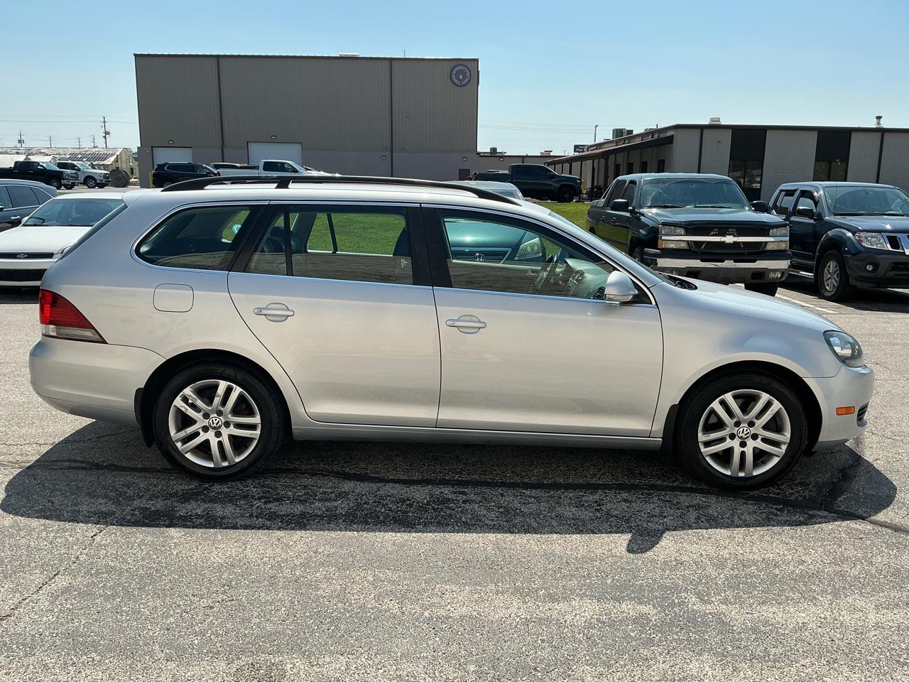 Volkswagen Jetta SportWagen 2.0L TDI 2014