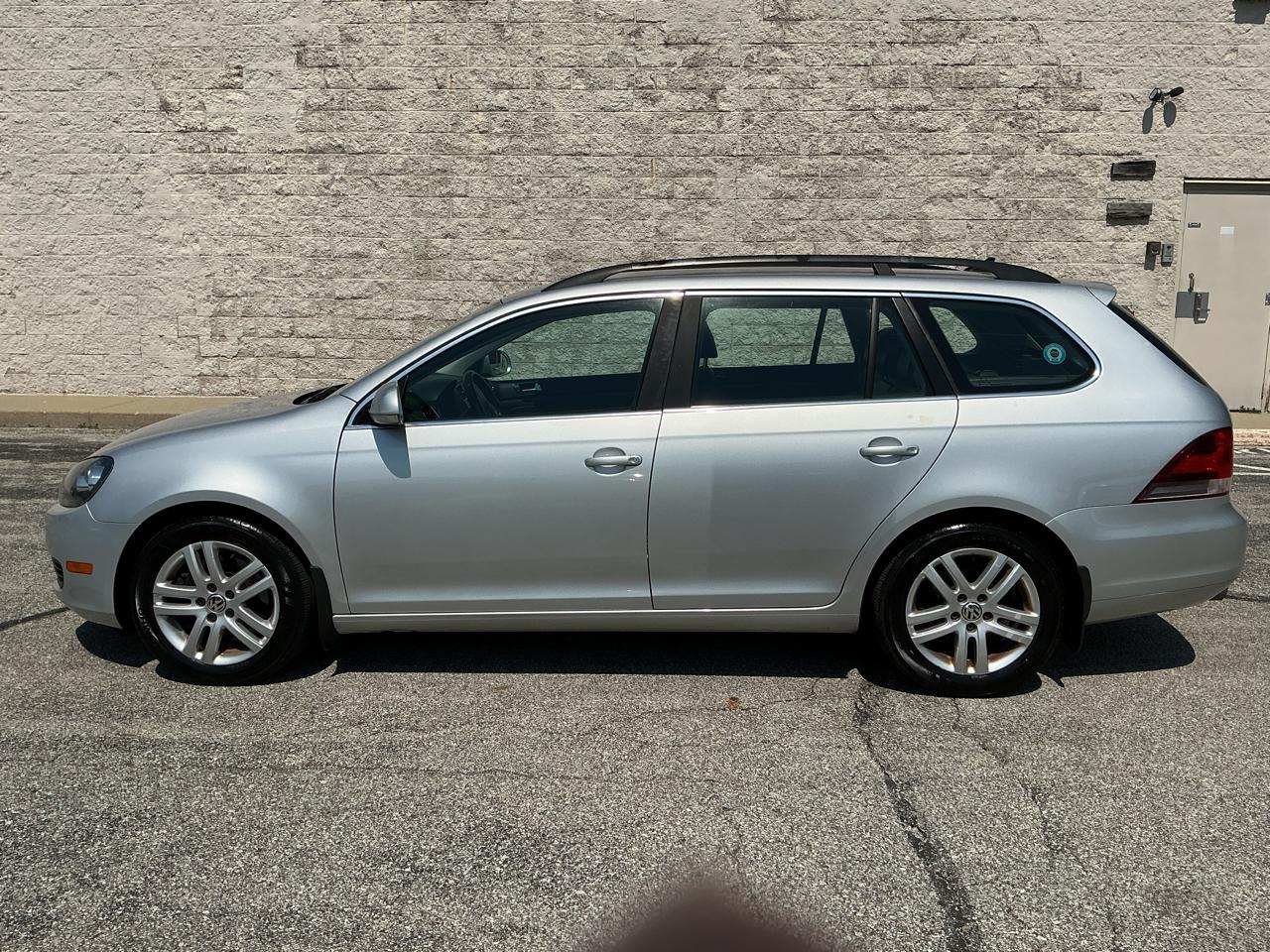 Volkswagen Jetta SportWagen 2.0L TDI 2014