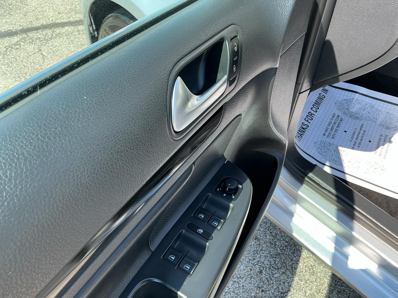 Volkswagen Jetta SportWagen 2.0L TDI 2014