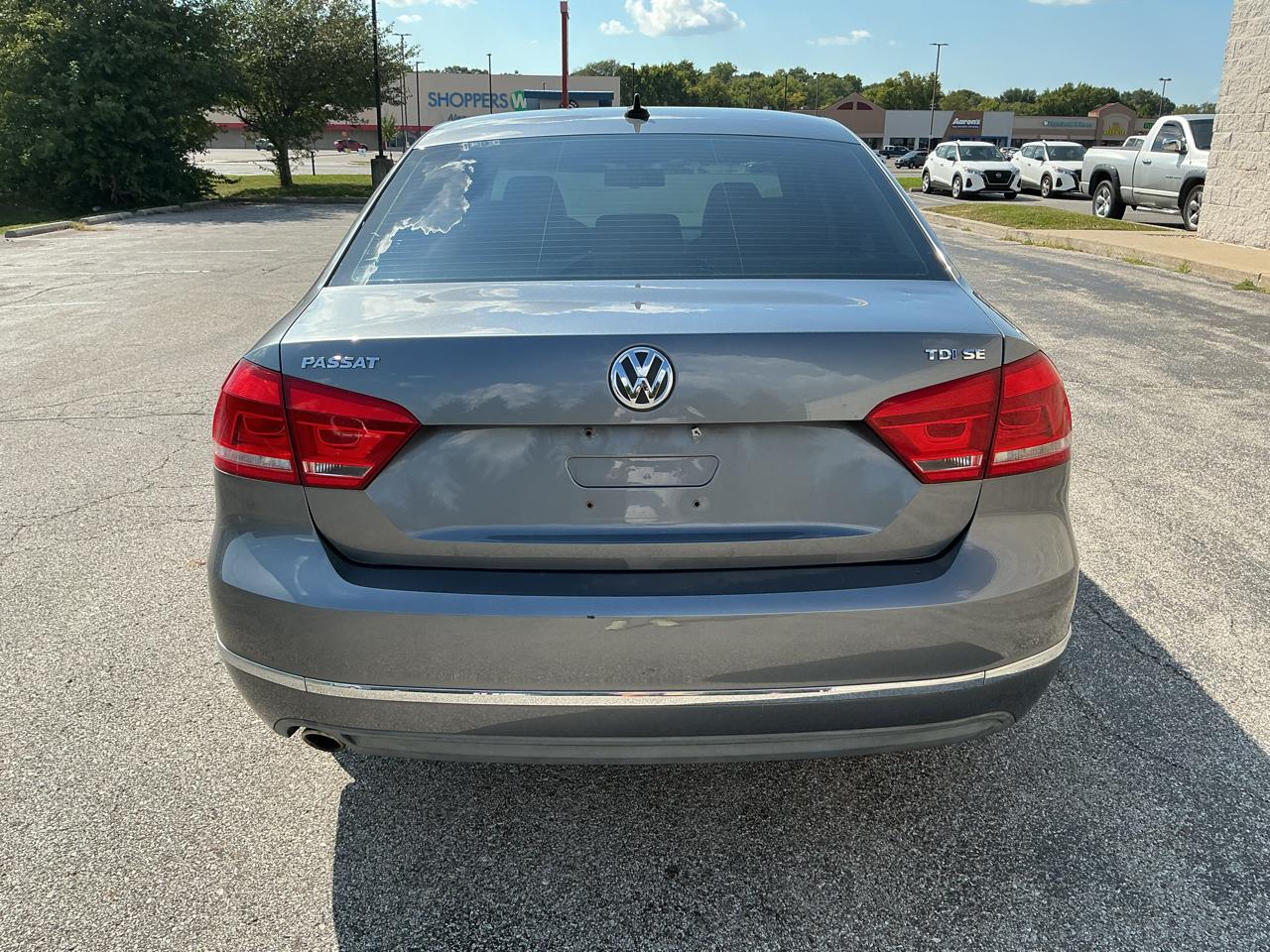 Volkswagen Passat 2.0L TDI SEL Premium 2013