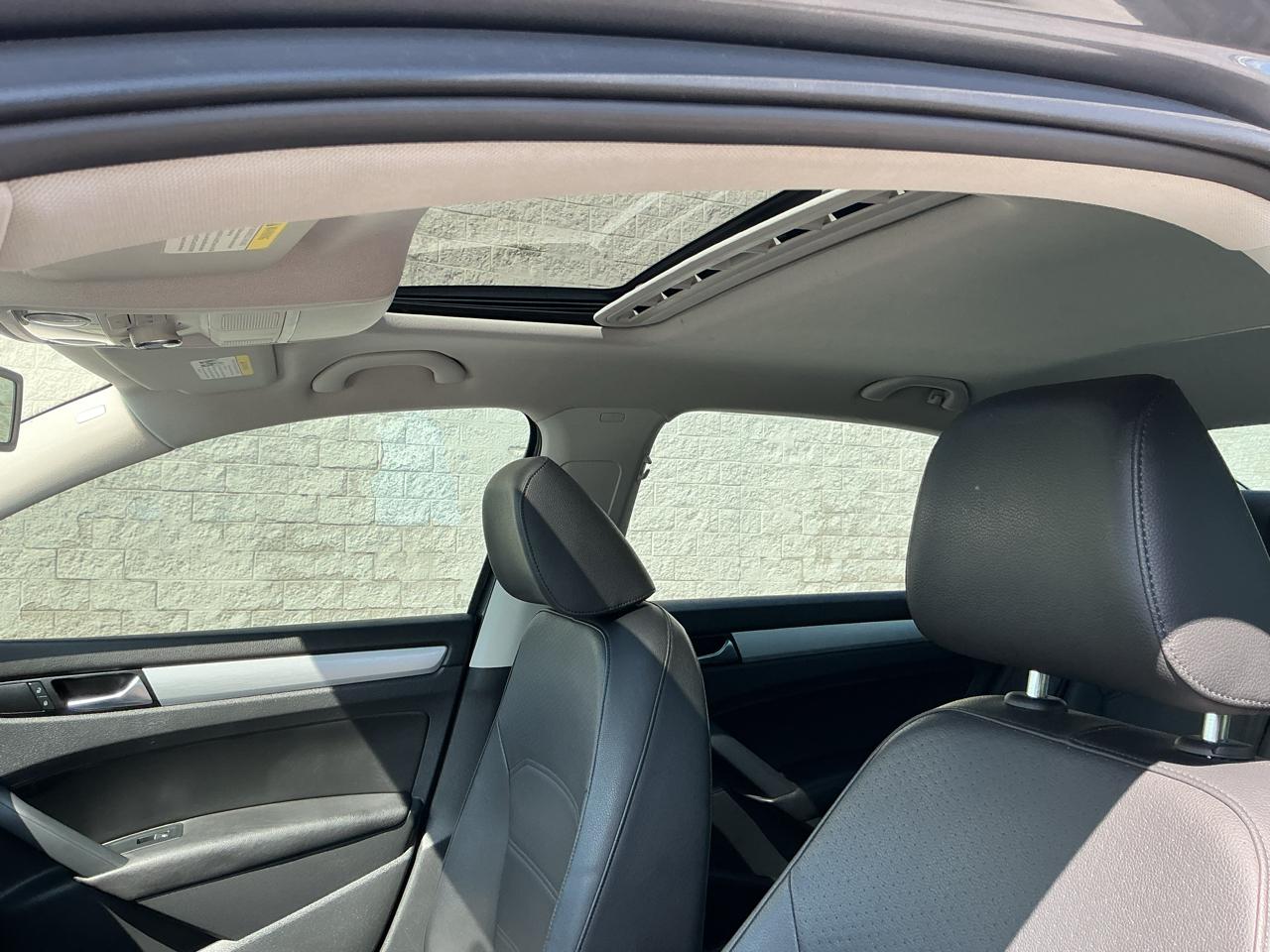 Volkswagen Passat 2.0L TDI SEL Premium 2013