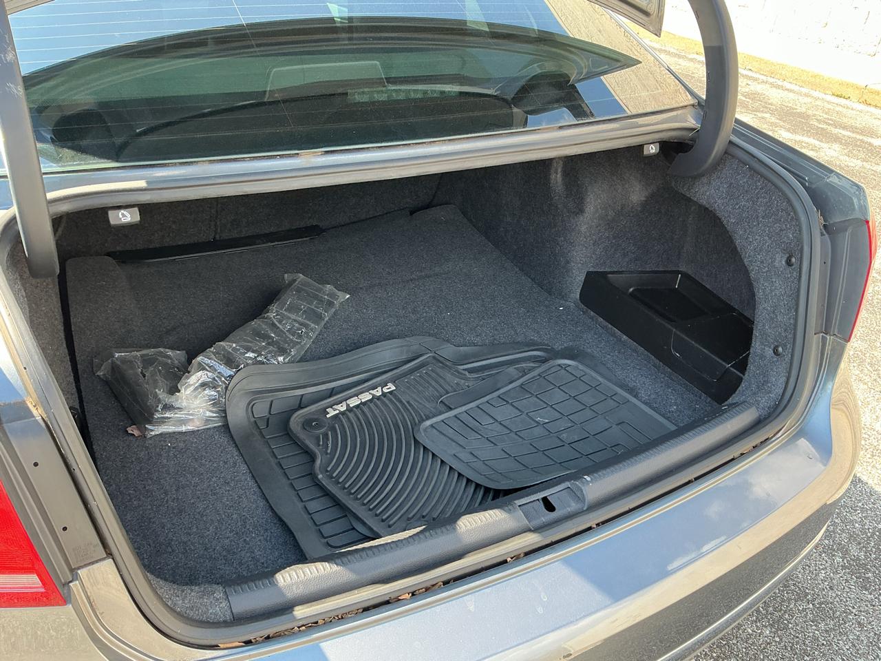 Volkswagen Passat 2.0L TDI SEL Premium 2013