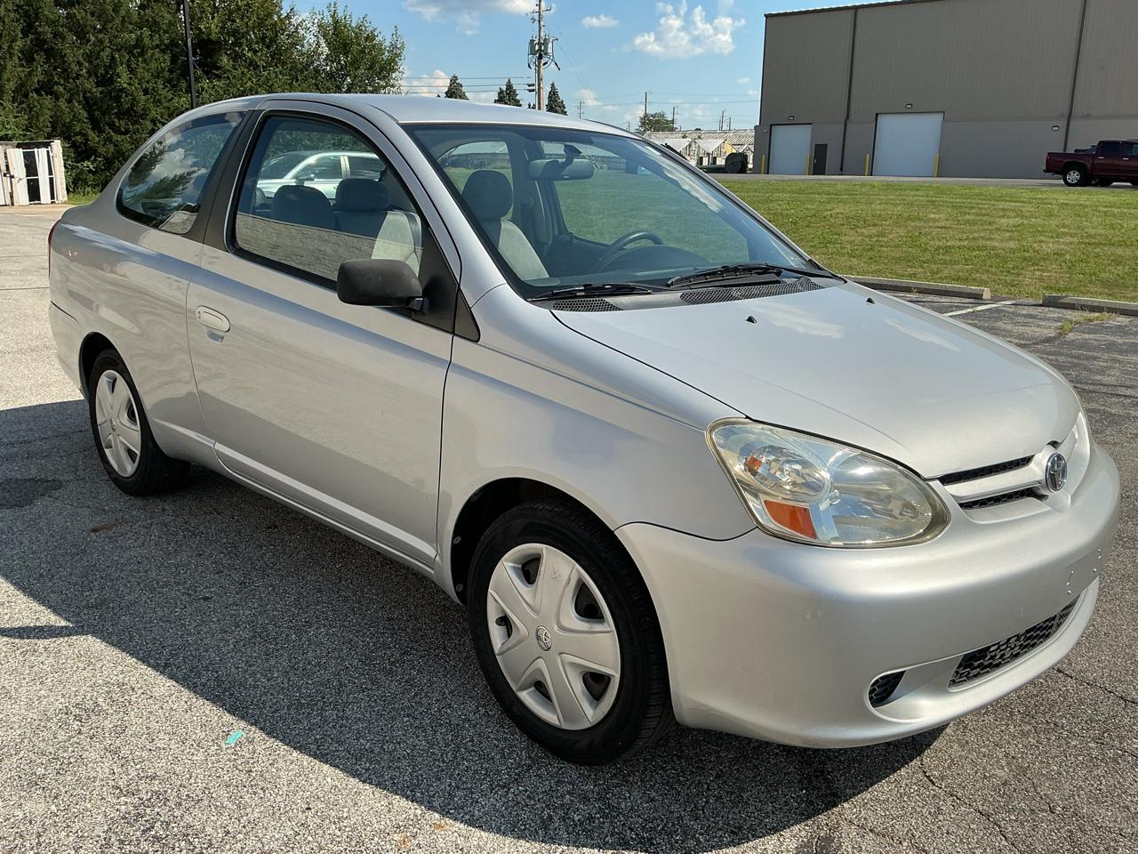 Toyota ECHO 2-Door Sedan 2003