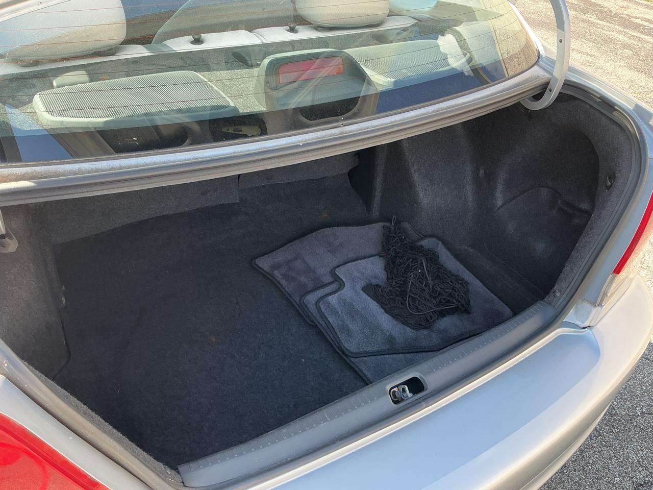 Toyota ECHO 2-Door Sedan 2003