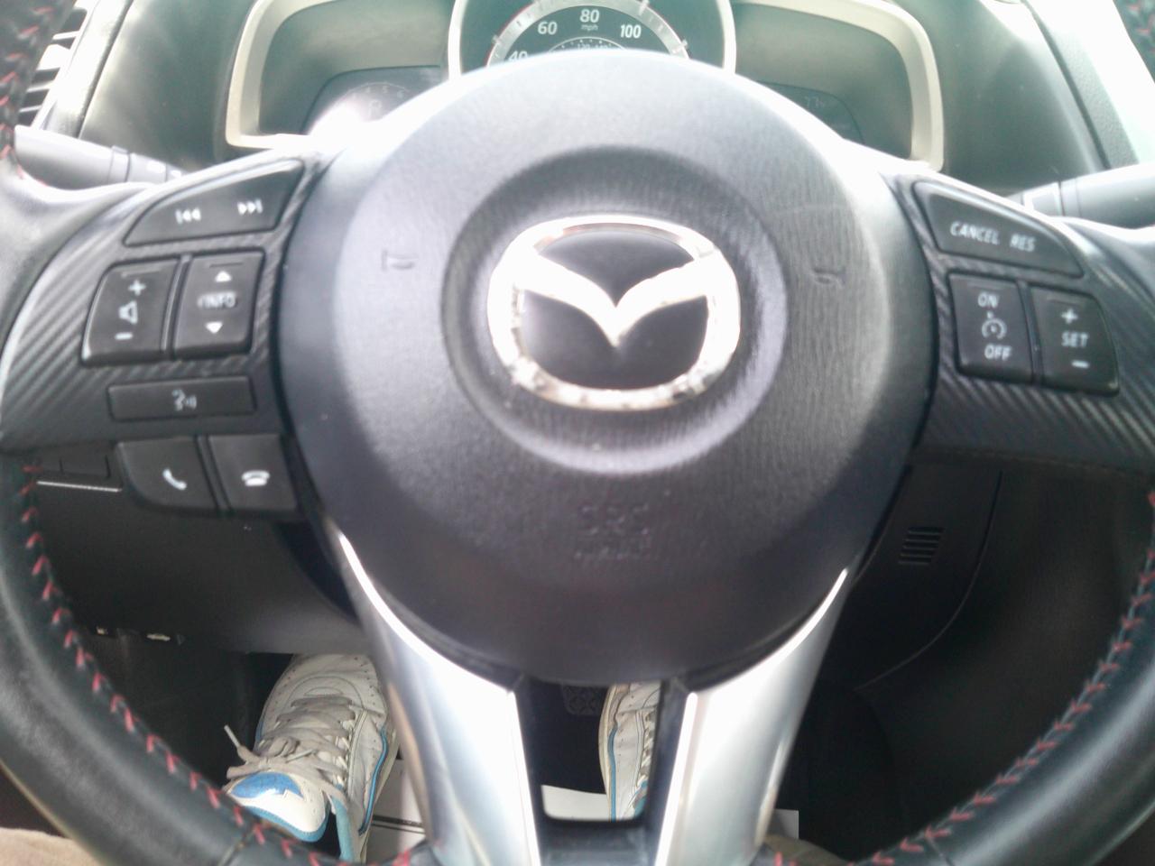 Mazda MAZDA3 i Touring AT 4-Door 2015