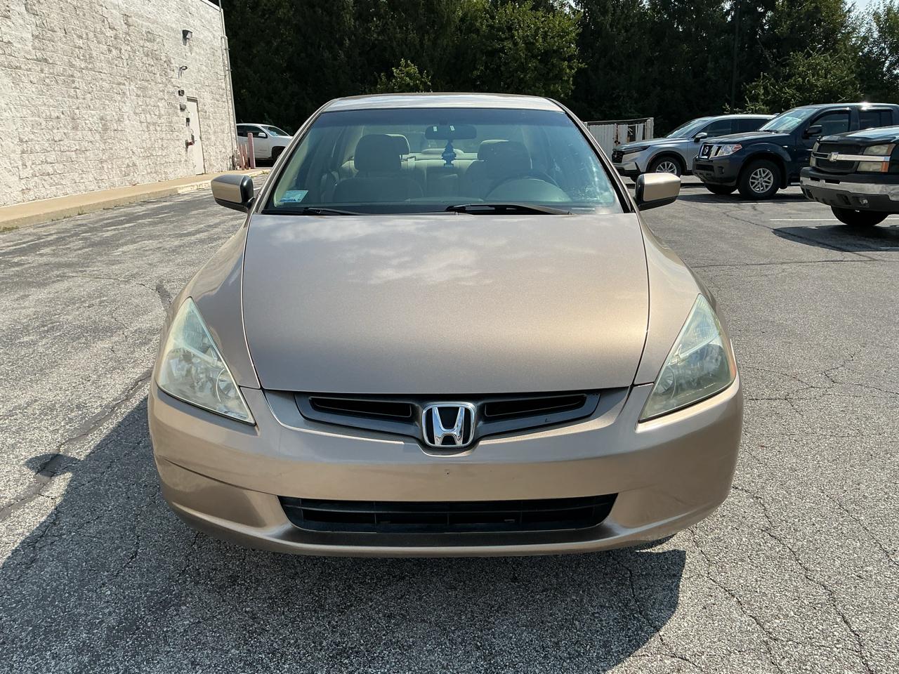 Honda Accord LX sedan AT 2003