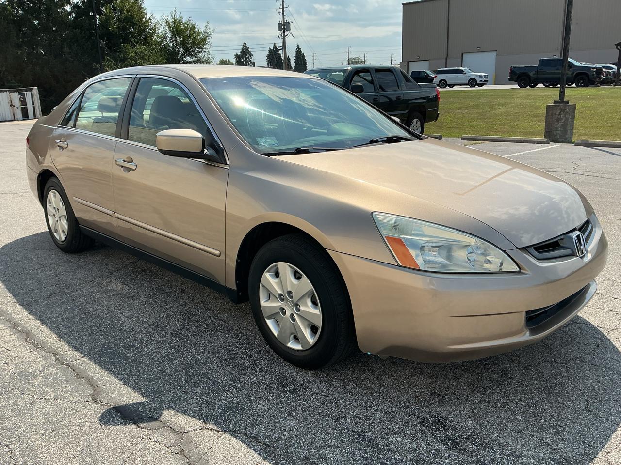 Honda Accord LX sedan AT 2003
