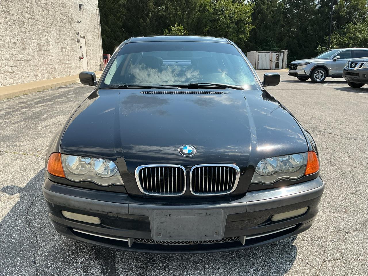 BMW 3-Series 330i 2001