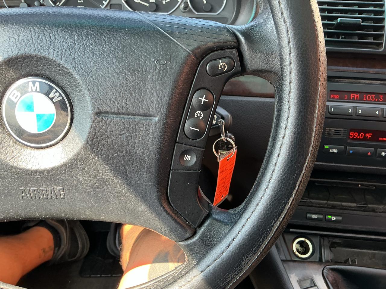 BMW 3-Series 330i 2001