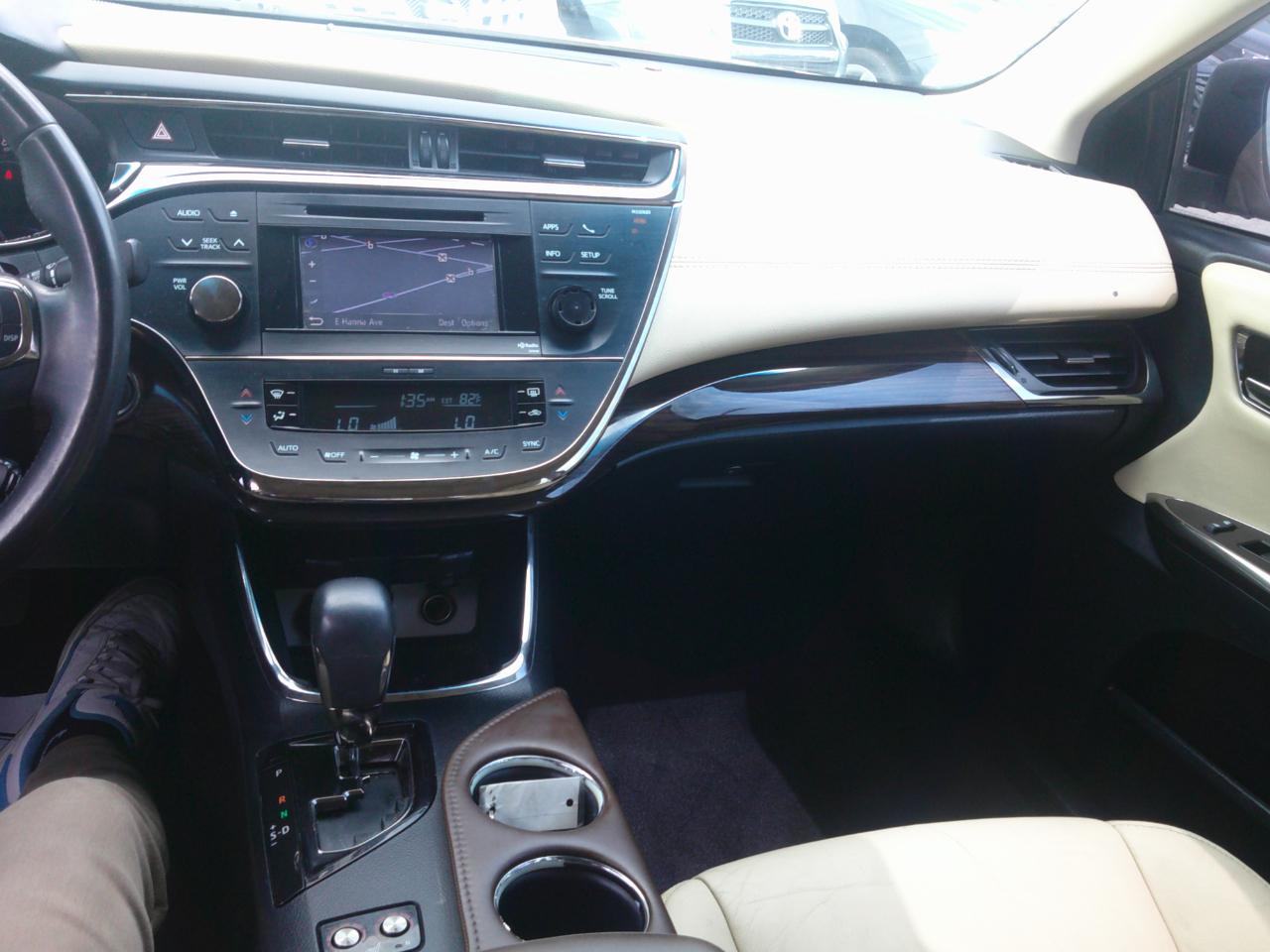 Toyota Avalon XLE Premium 2014