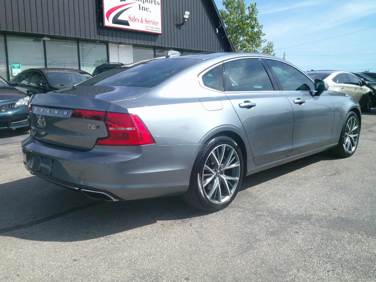 Volvo S90 T6 Momentum AWD 2017