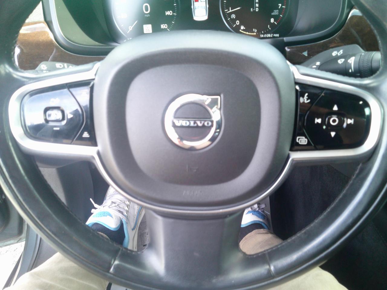 Volvo S90 T6 Momentum AWD 2017